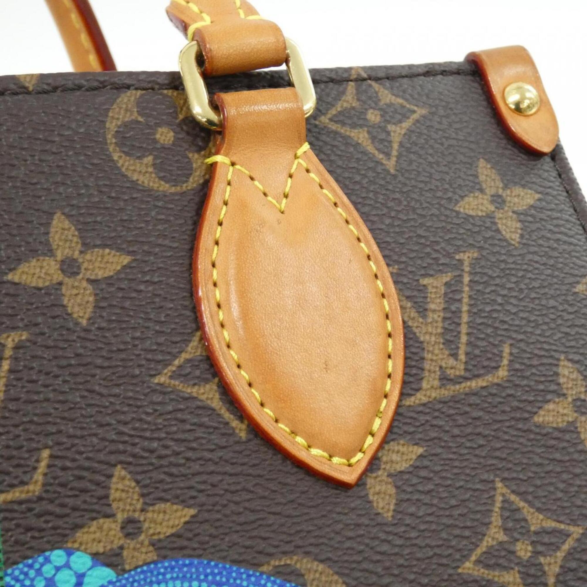 Louis Vuitton Marron Coated Canvas Handbag Pouch (Pre-Owned)