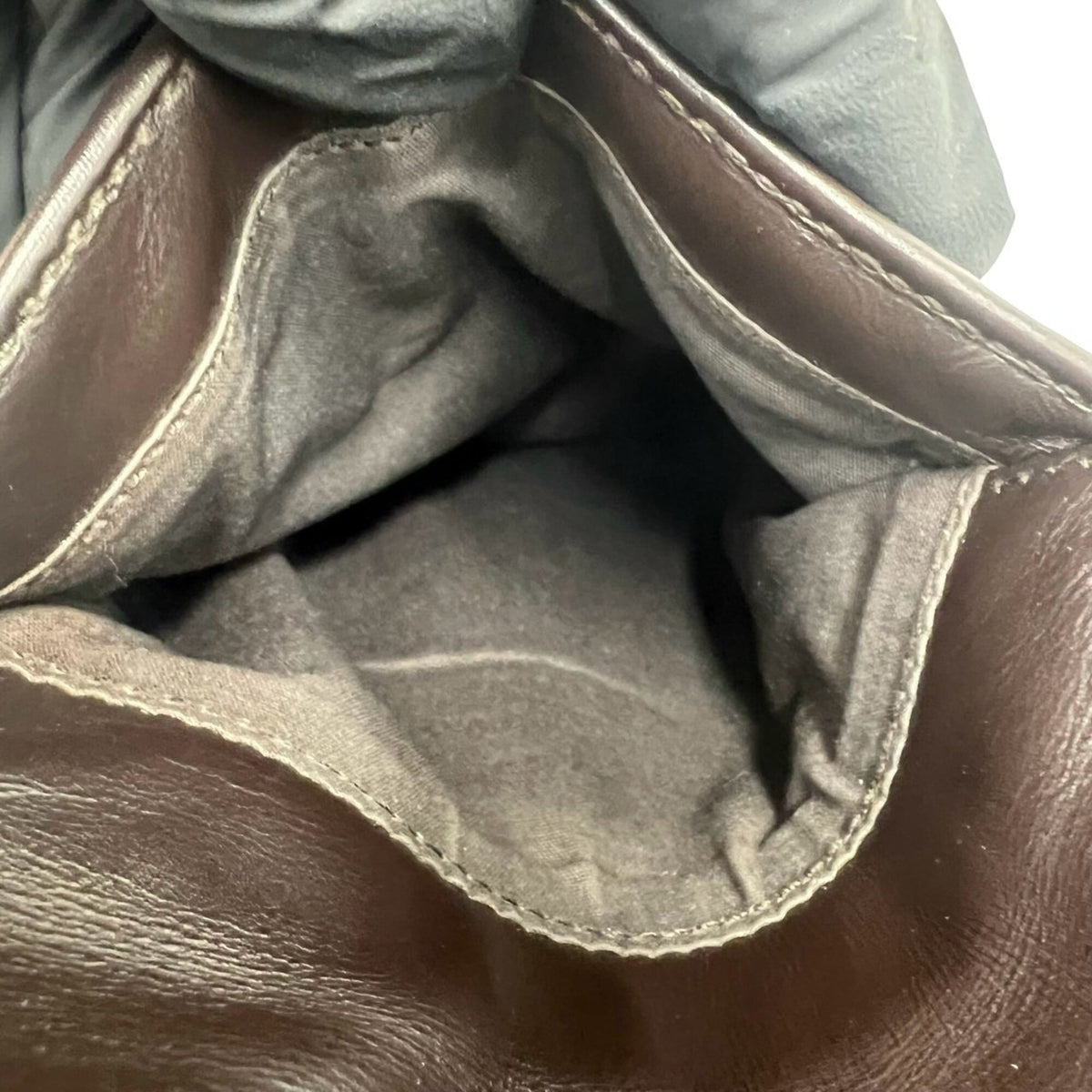 Bottega Veneta Brown Leather Pochette Shoulder Bag (Pre-Owned)