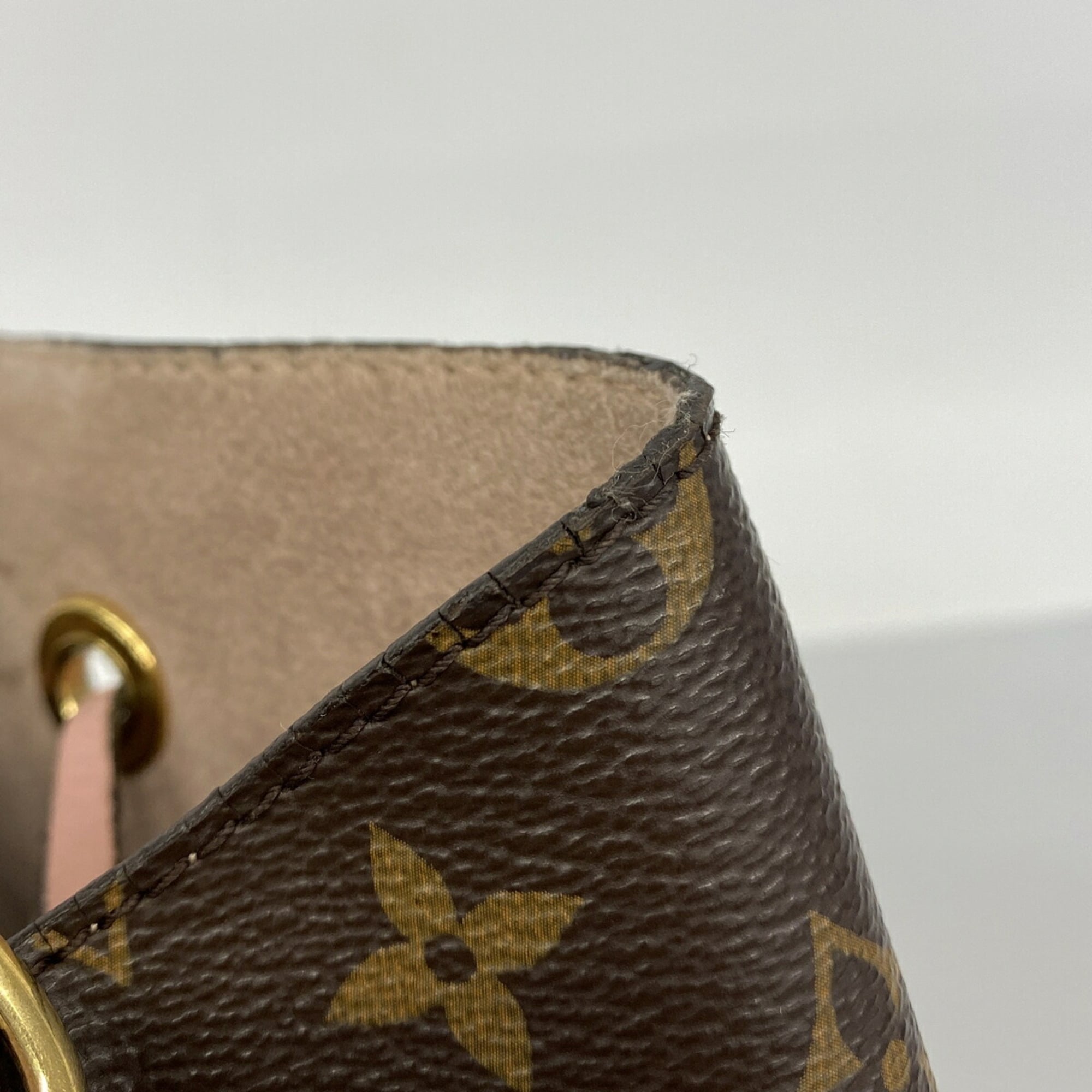 Louis Vuitton Brown Rose Poudre Shoulder Bag (Pre-Owned)