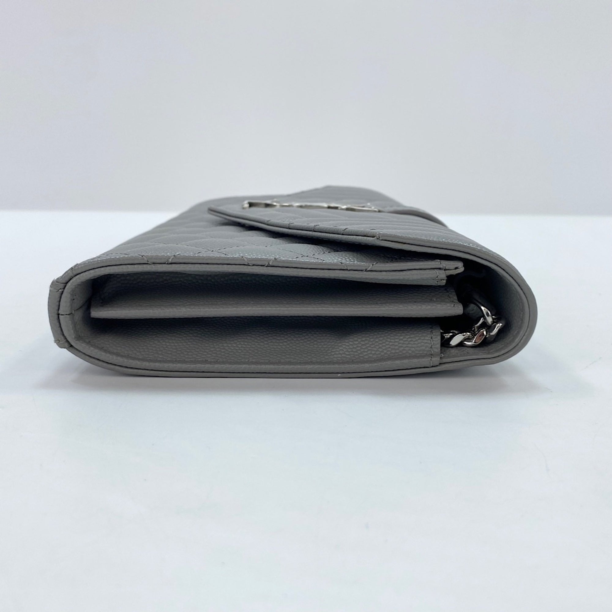 Yves Saint Laurent Gray Shoulder Bag (Pre-Owned)
