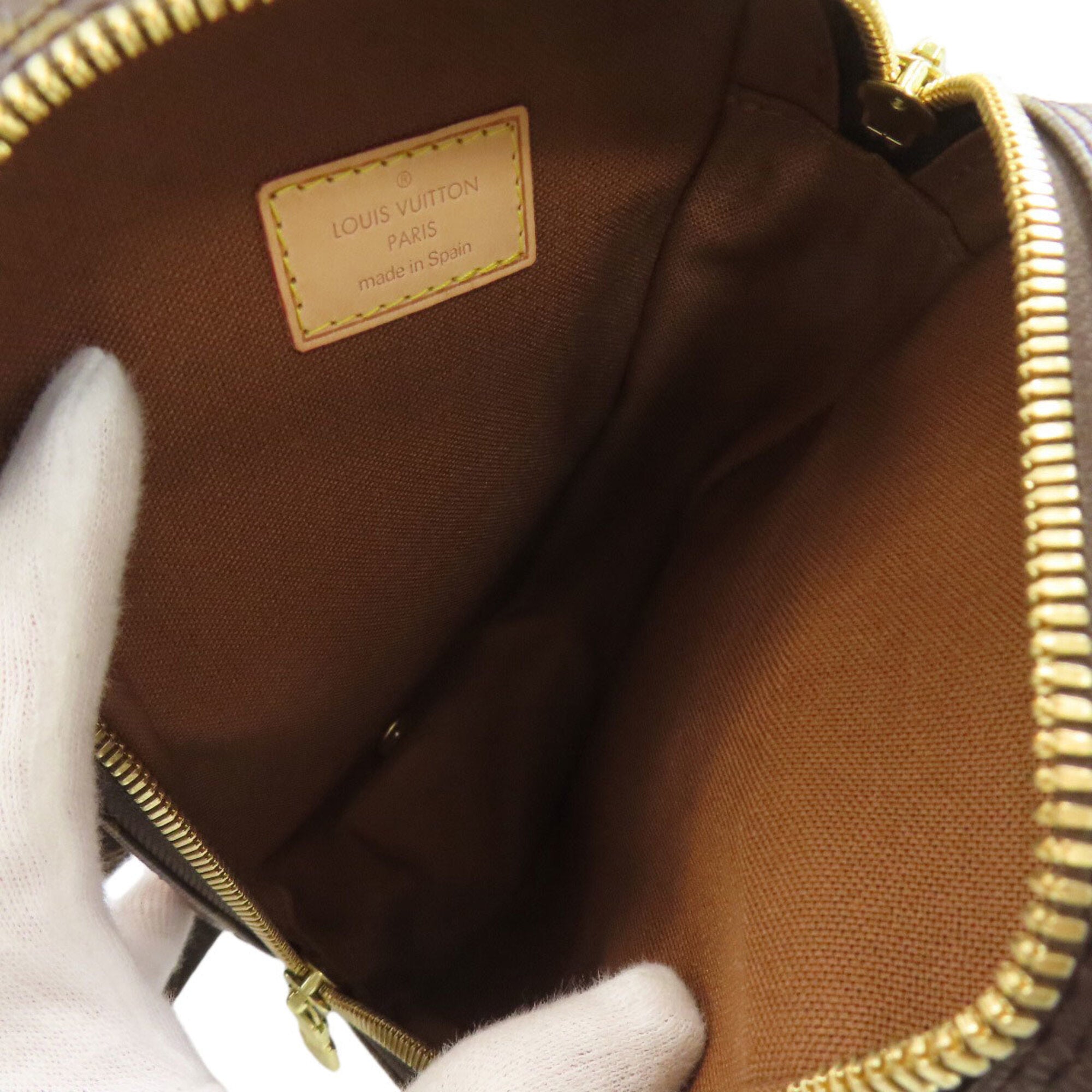 Louis Vuitton Monogram Monogram Monogram Pochette Sling Bag (Pre-Owned)