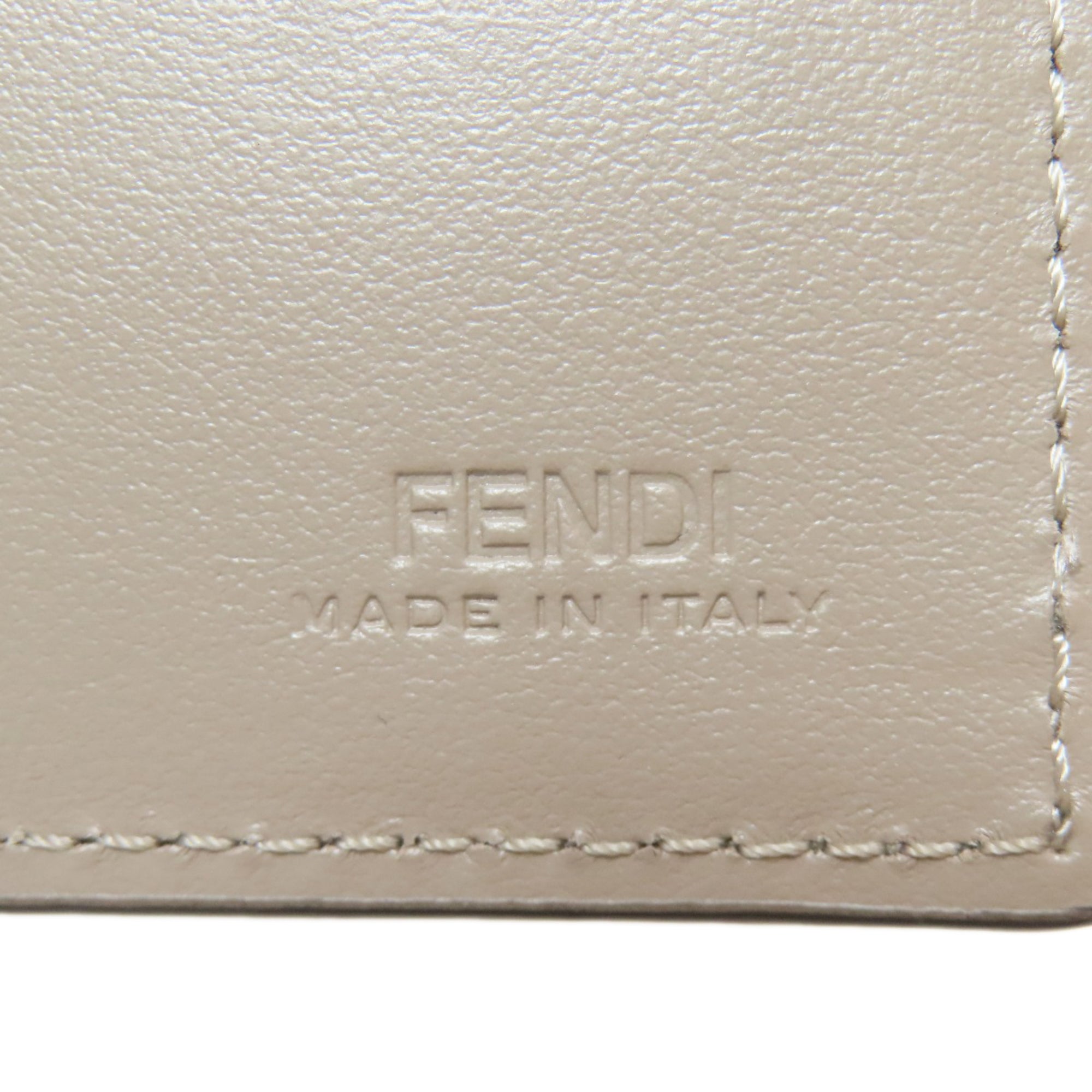 Fendi Beige Leather Wallet (Bi-Fold) (Pre-Owned)