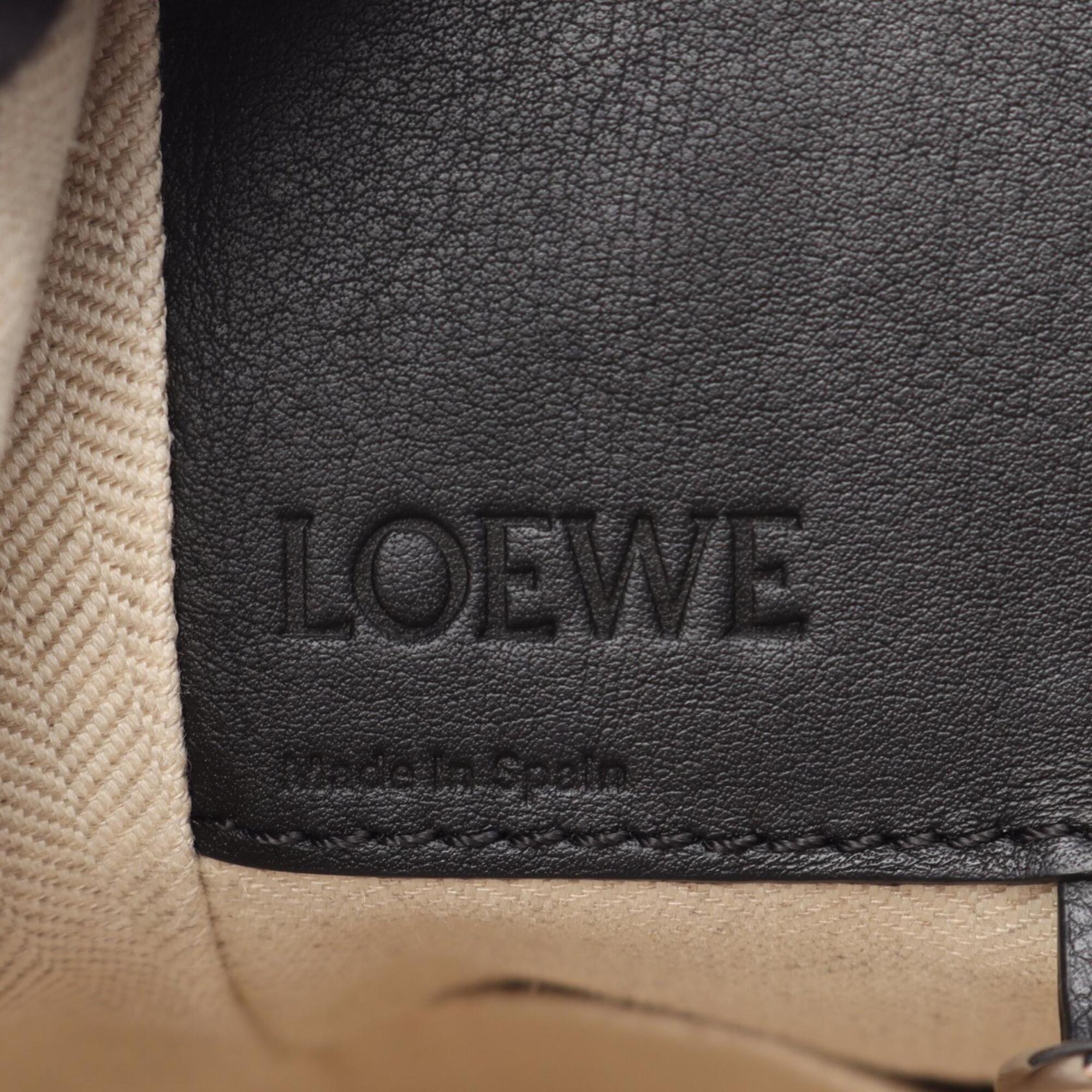 Loewe Beige Black Leather Handbag (Pre-Owned)