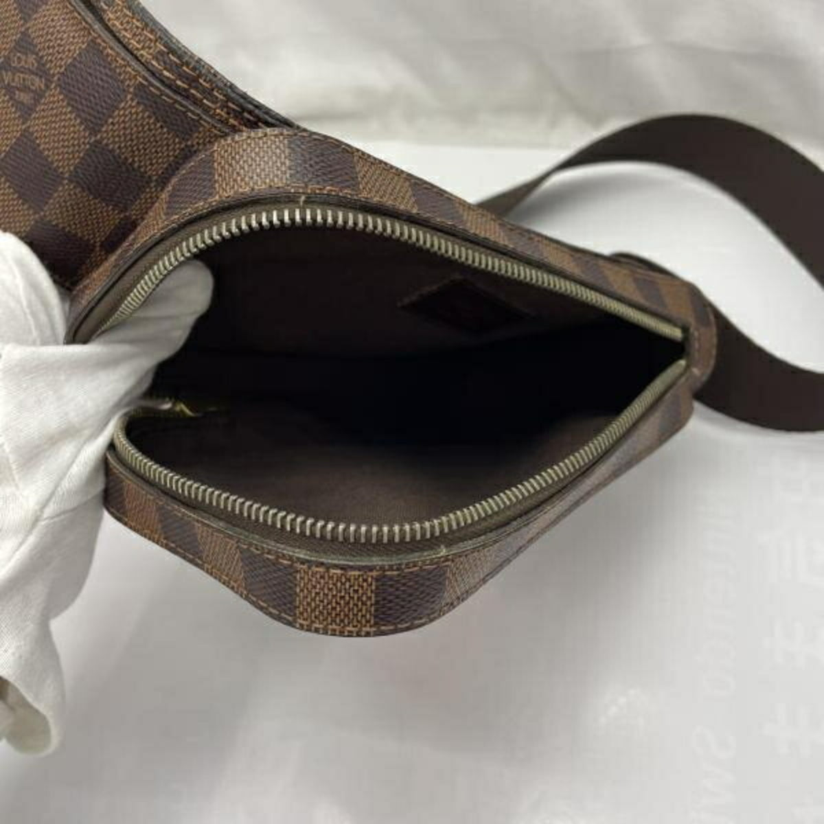 Louis Vuitton Damier Brown Sling Bag (Pre-Owned)