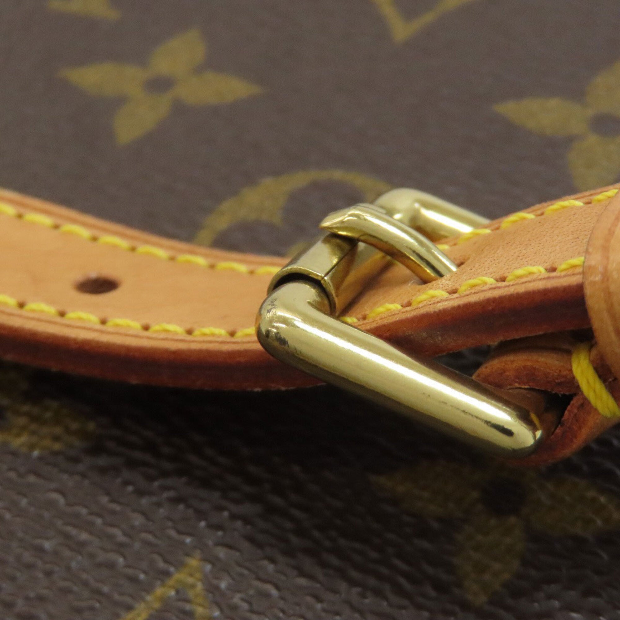 Louis Vuitton Monogram Monogram Shoulder Bag (Pre-Owned)