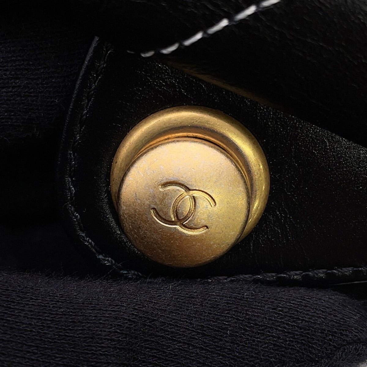 Chanel Black Leather Backpack (Pre-Owned)
