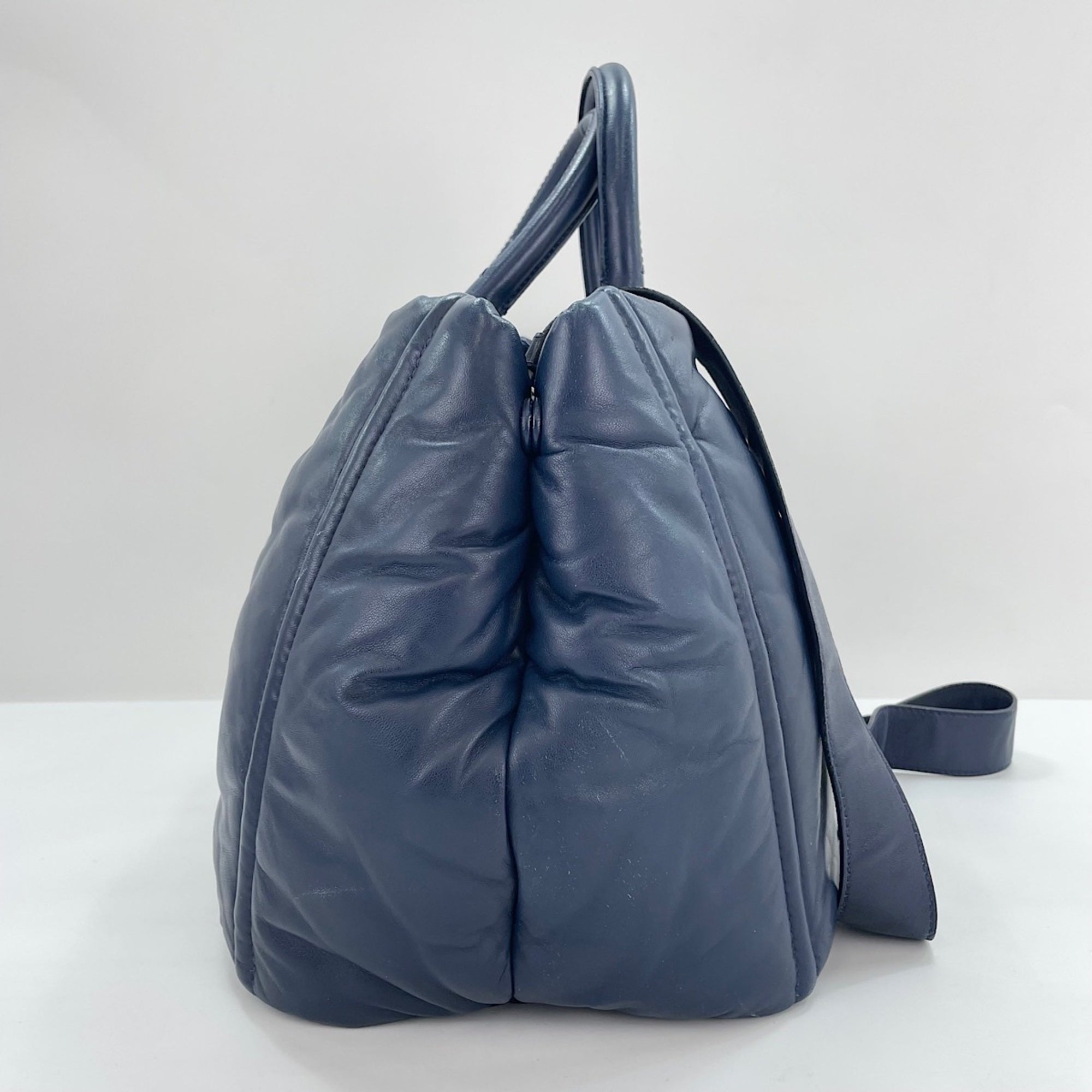 Prada Navy Tote Bag (Pre-Owned)