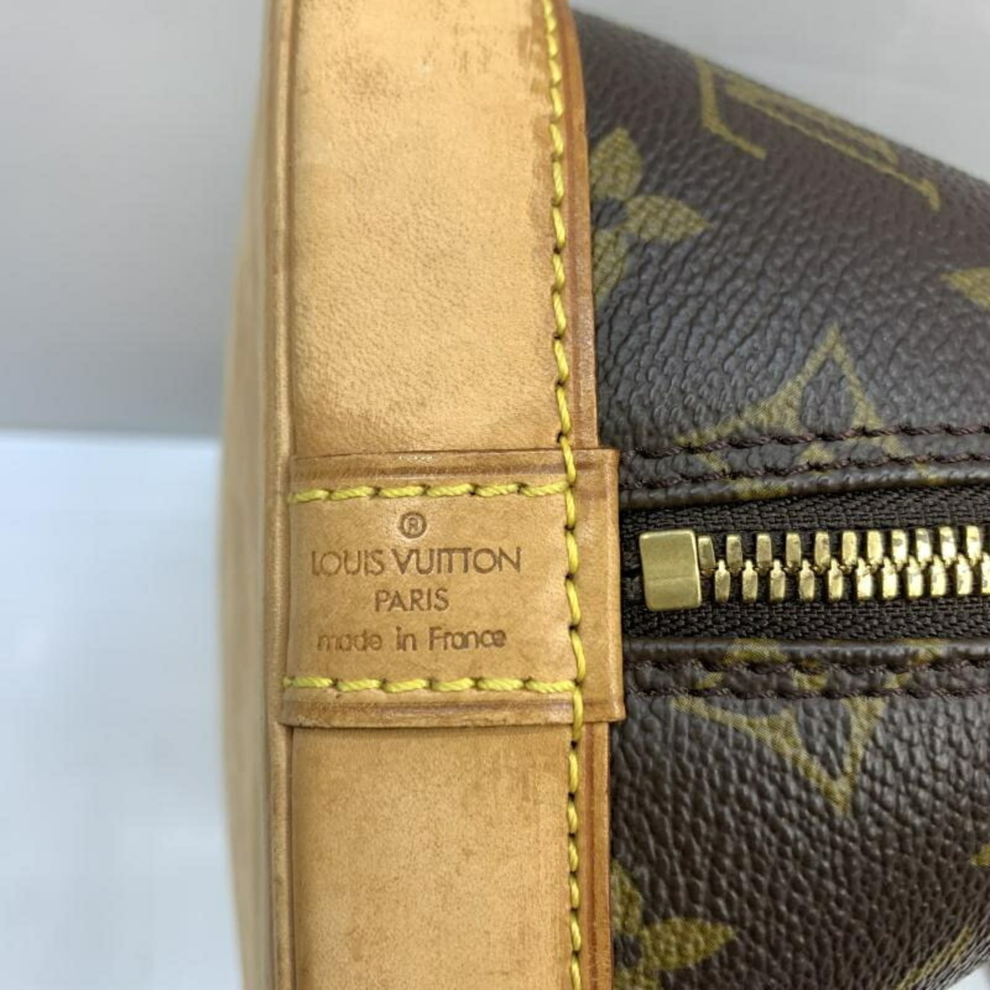 Louis Vuitton Handbag (Pre-Owned)