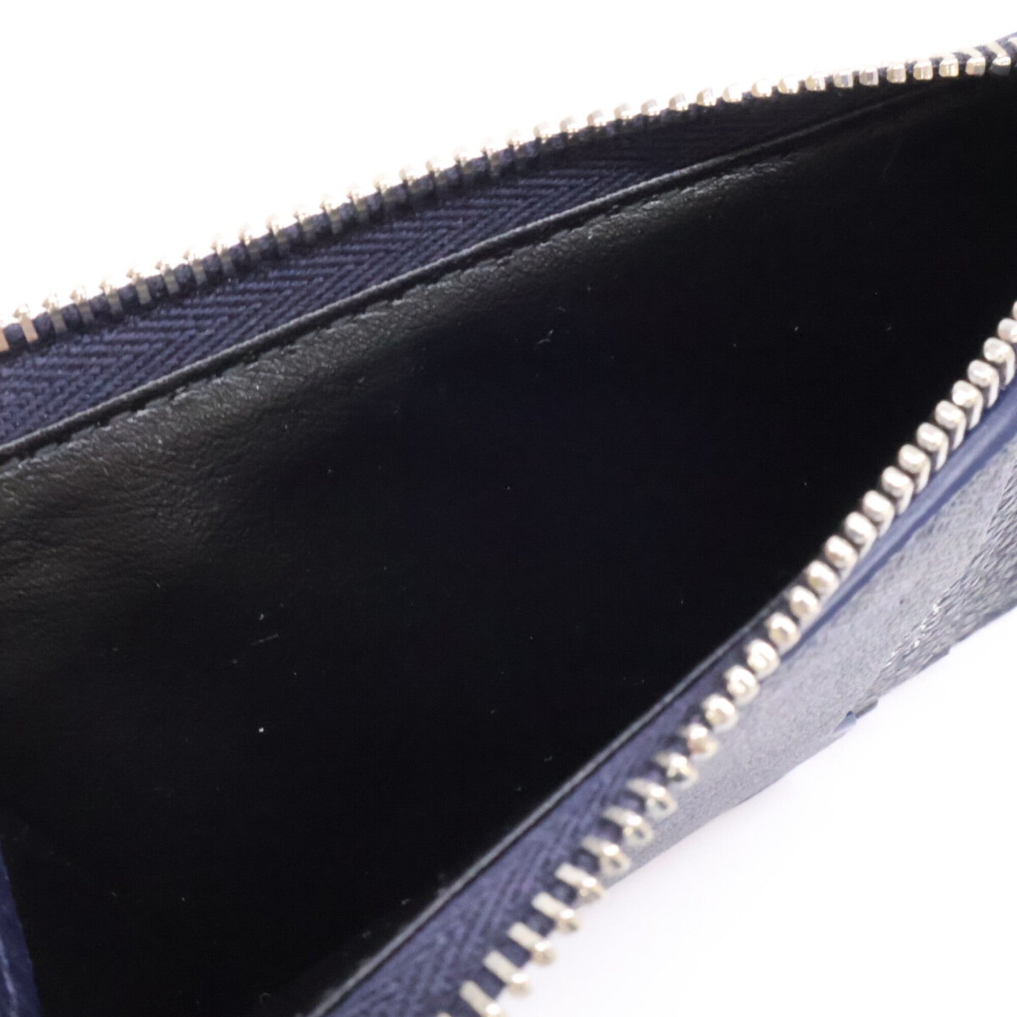 Salvatore Ferragamo Navy Leather Coin Purse/Coin Case (Pre-Owned)