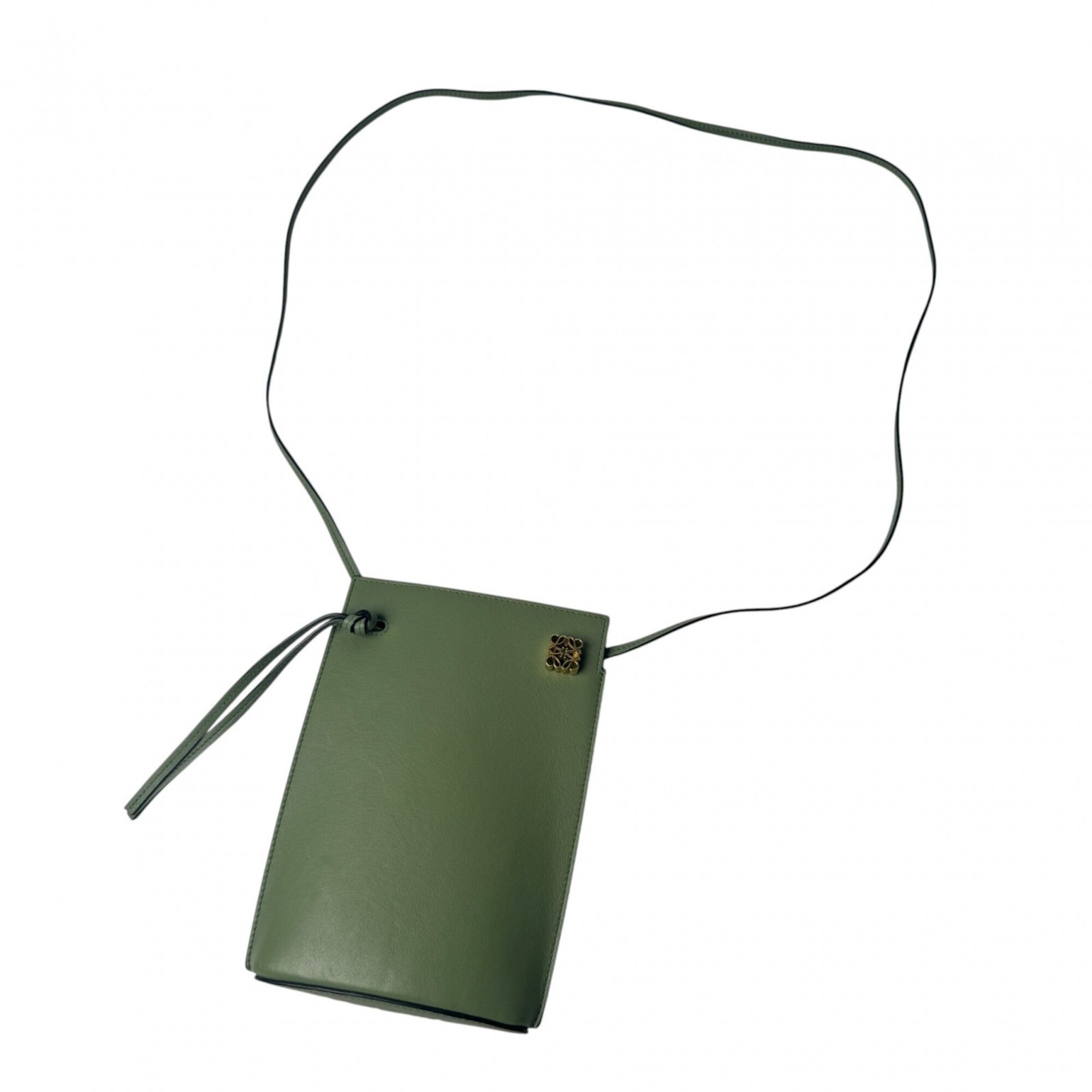 Loewe Green Leather Shoulder Bag (Pre-Owned)