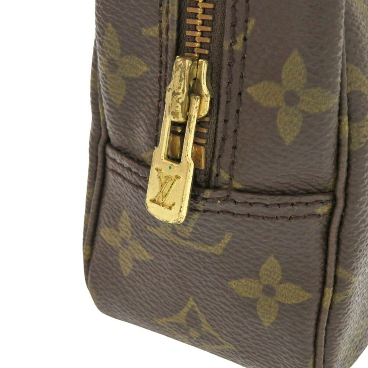 Louis Vuitton Brown Monogram Monogram Pouch (Pre-Owned)