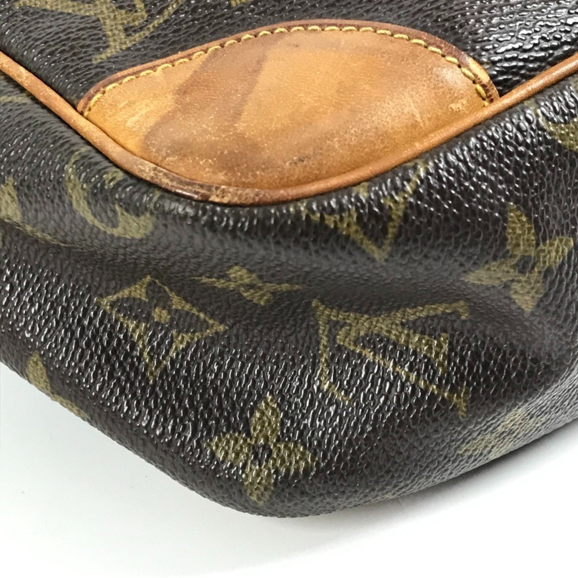 Louis Vuitton Monogram Brown Monogram Shoulder Bag (Pre-Owned)