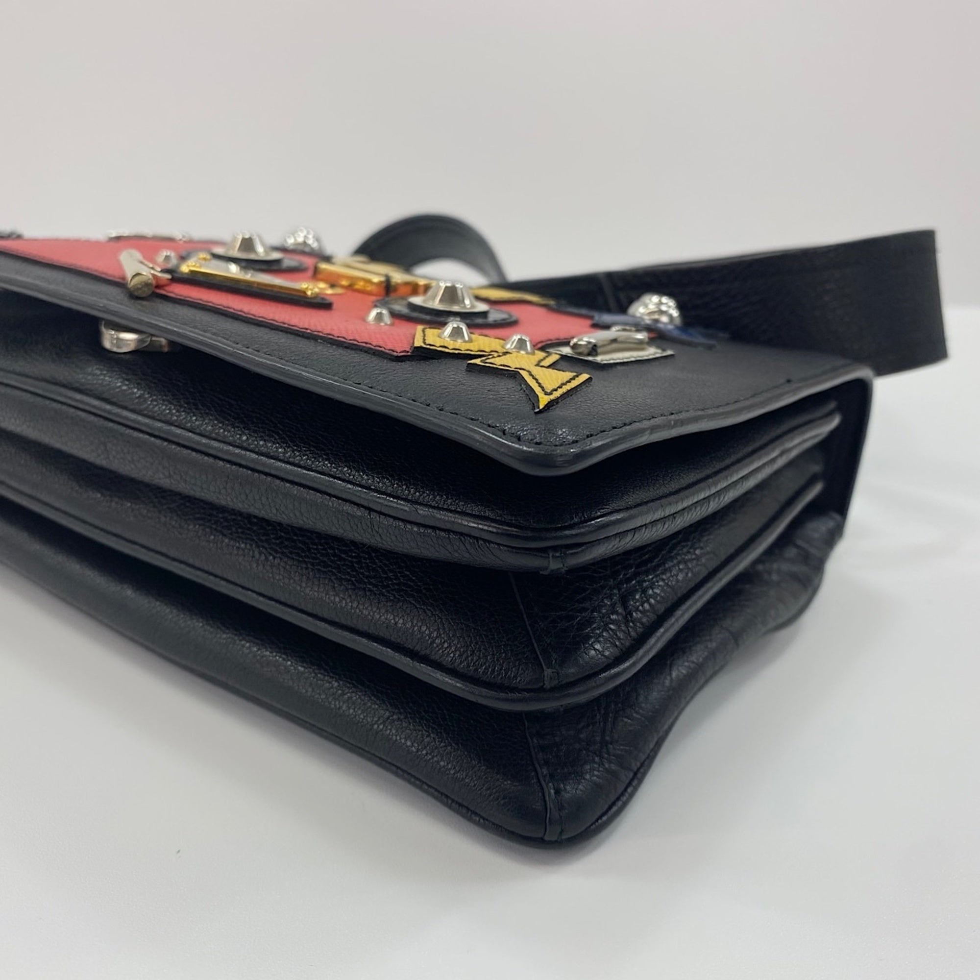 Prada Black Shoulder Bag (Pre-Owned)