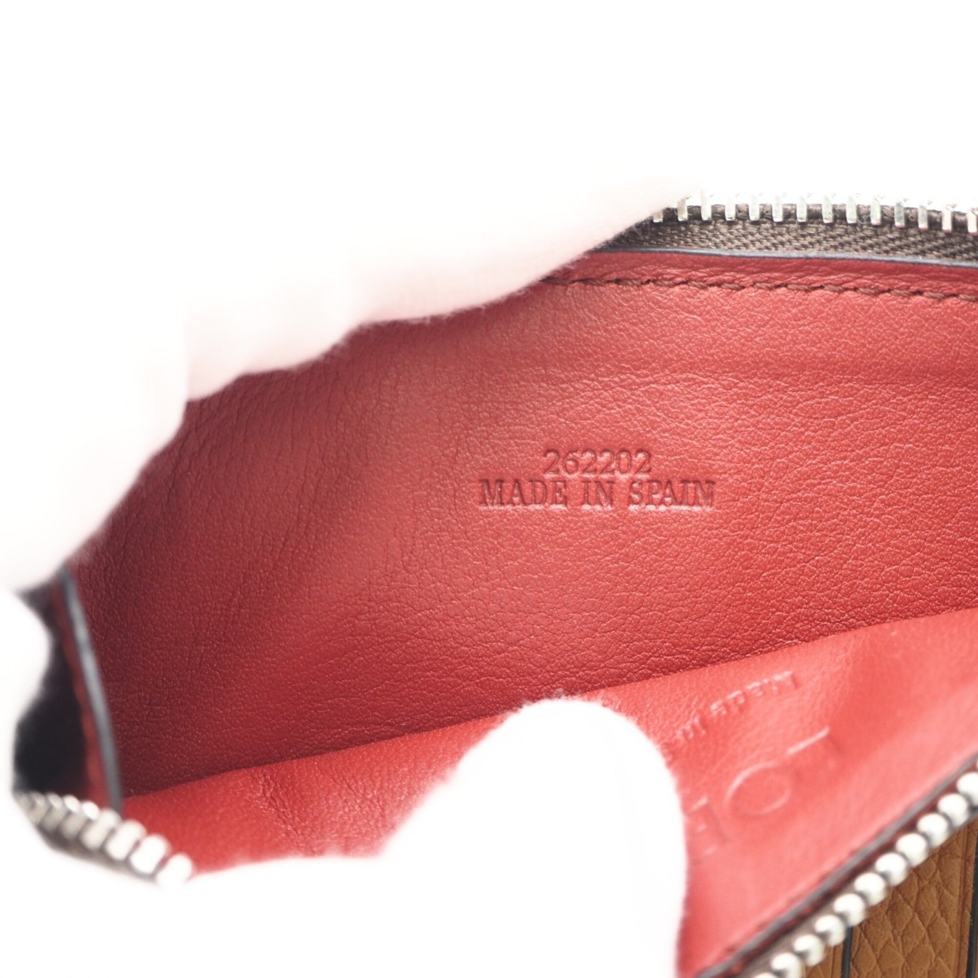 Loewe Brown Red Color Leather Coin Purse/Coin Case (Pre-Owned)