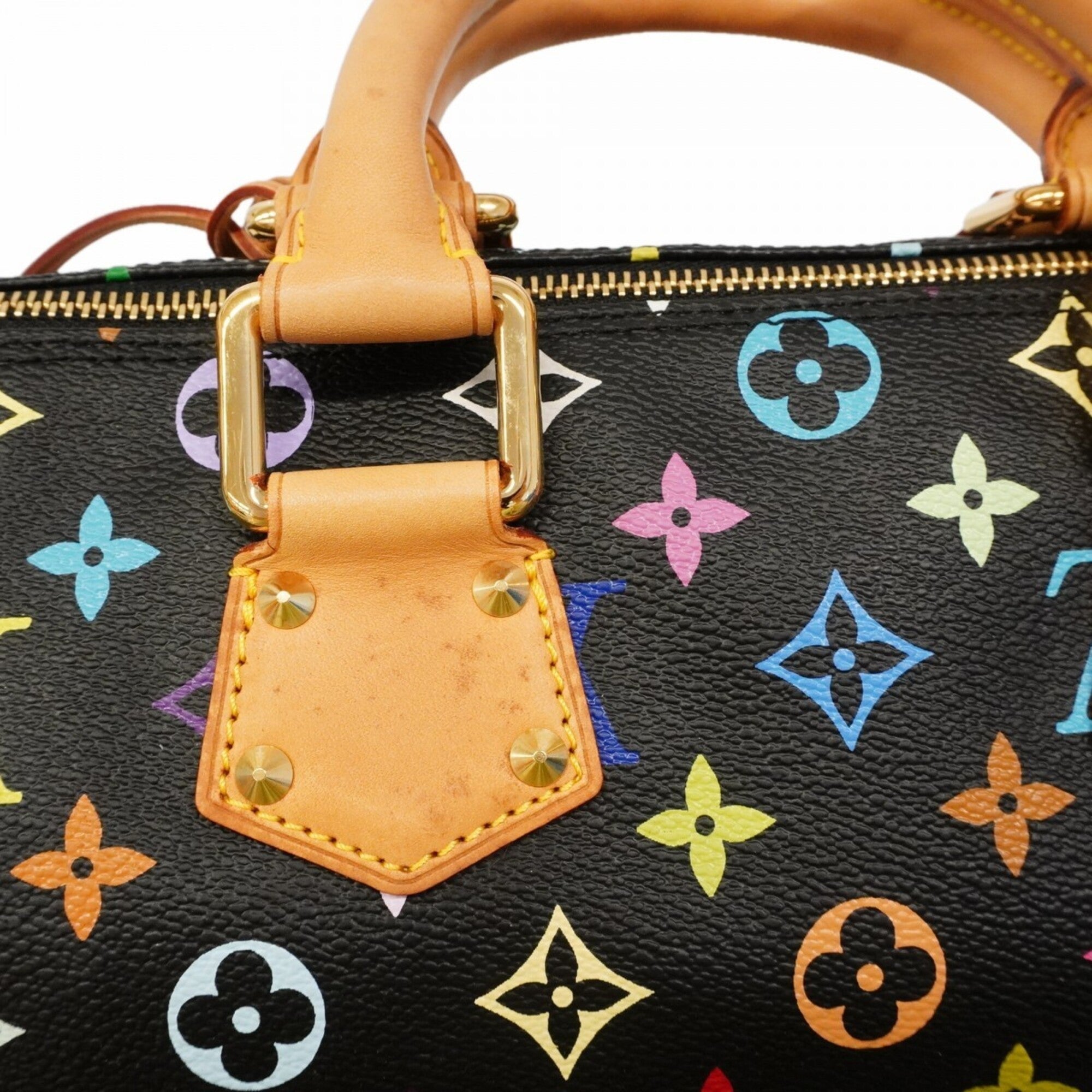 Louis Vuitton Noir Handbag (Pre-Owned)