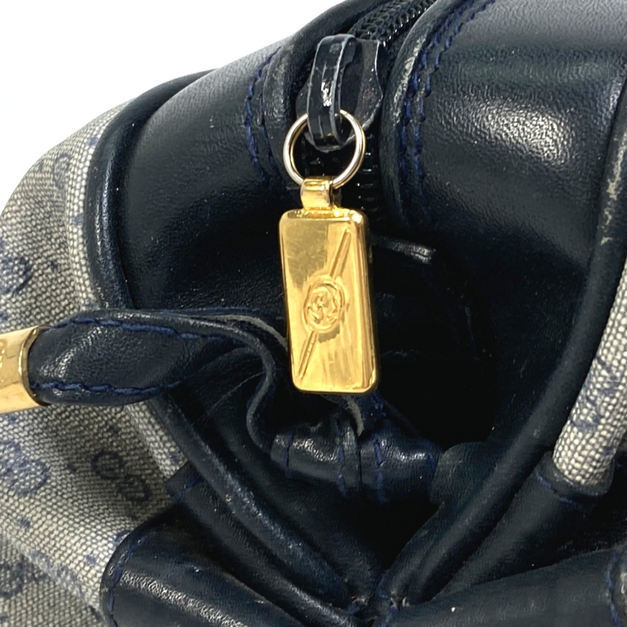 Gucci Navy Other Shoulder Bag (Pre-Owned)