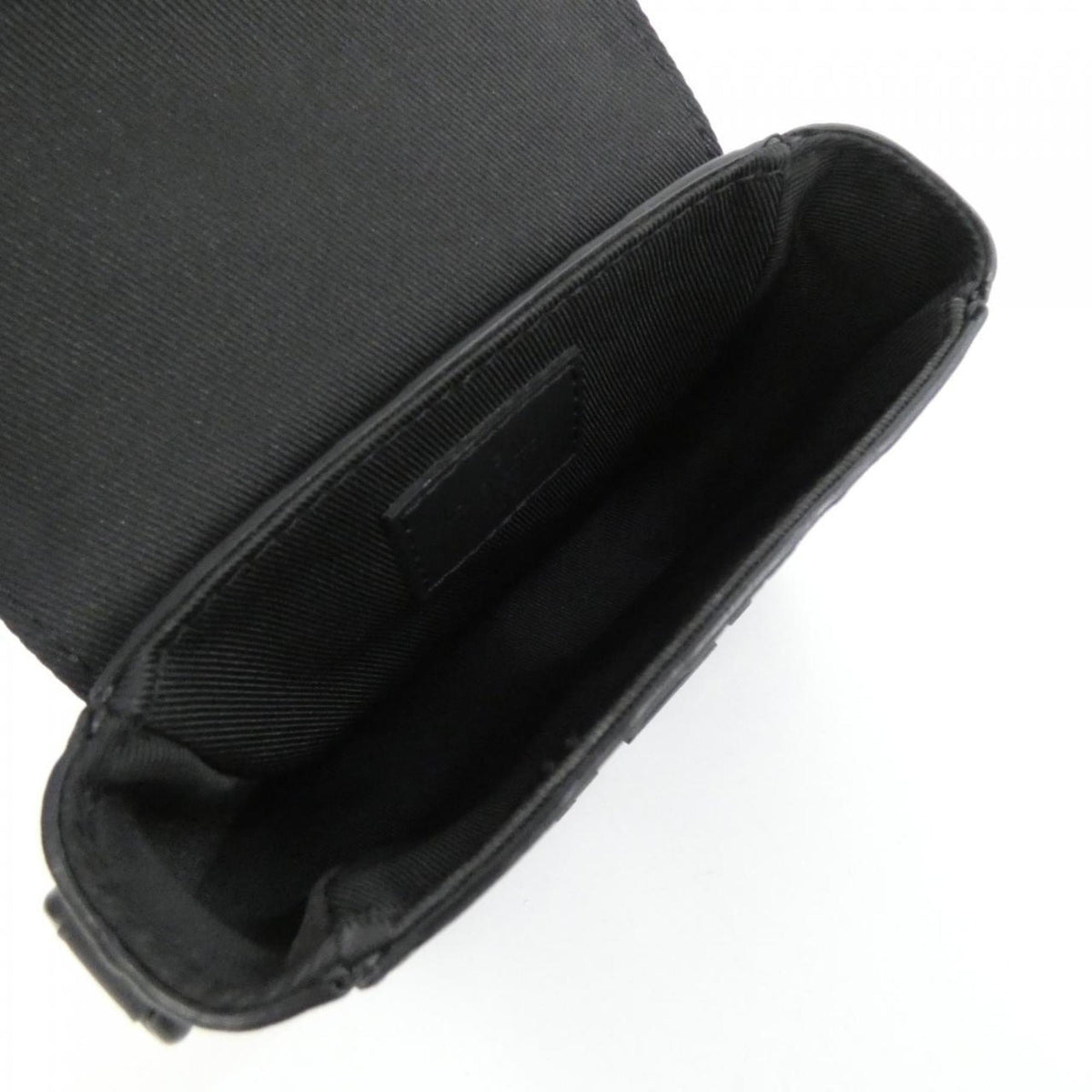 Louis Vuitton Taurillon Black Leather Shoulder Bag (Pre-Owned)