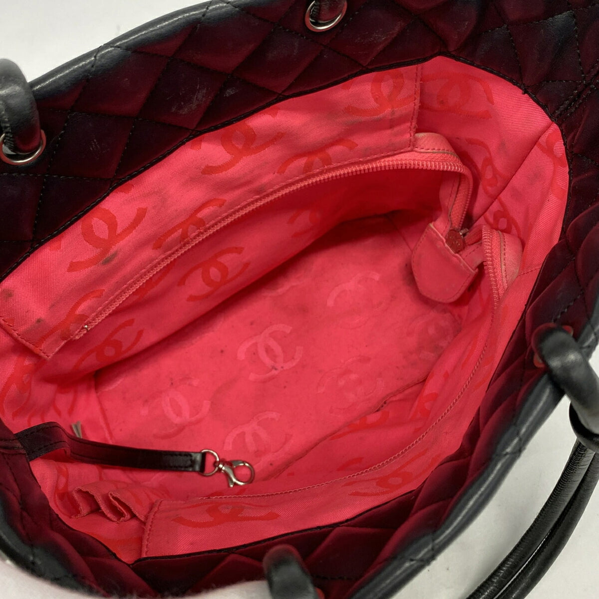 Chanel Black Leather Tote Bag (Pre-Owned)