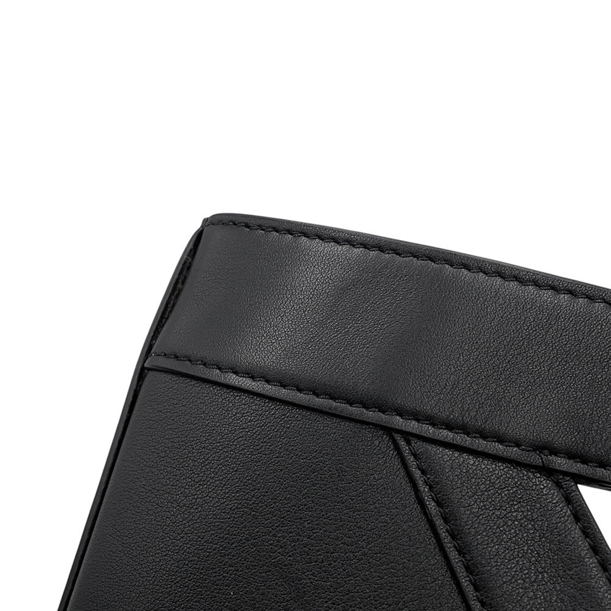 Yves Saint Laurent Black Leather Handbag (Pre-Owned)