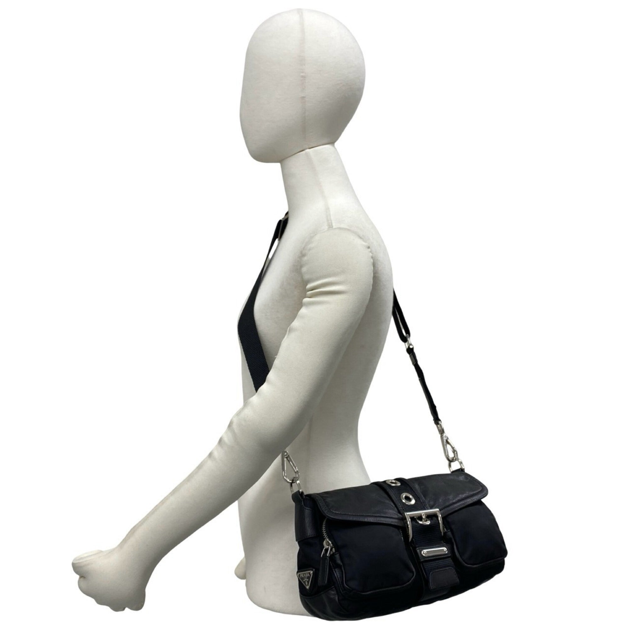 Prada Black Nylon Leather Pochette Shoulder Bag (Pre-Owned)
