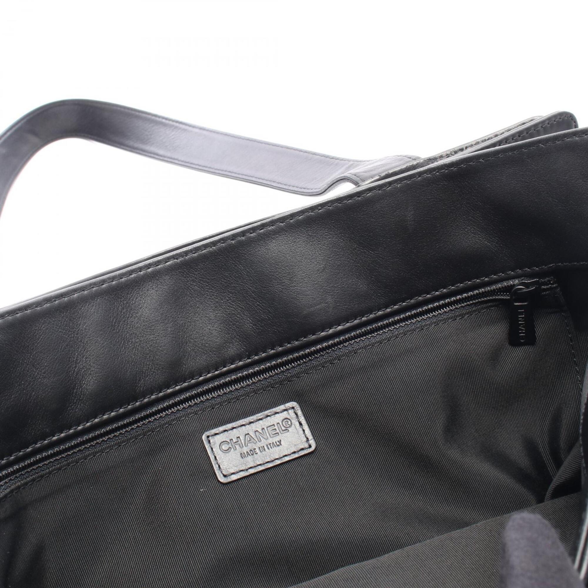Chanel Black Leather Handbag Tote Bag (Pre-Owned)