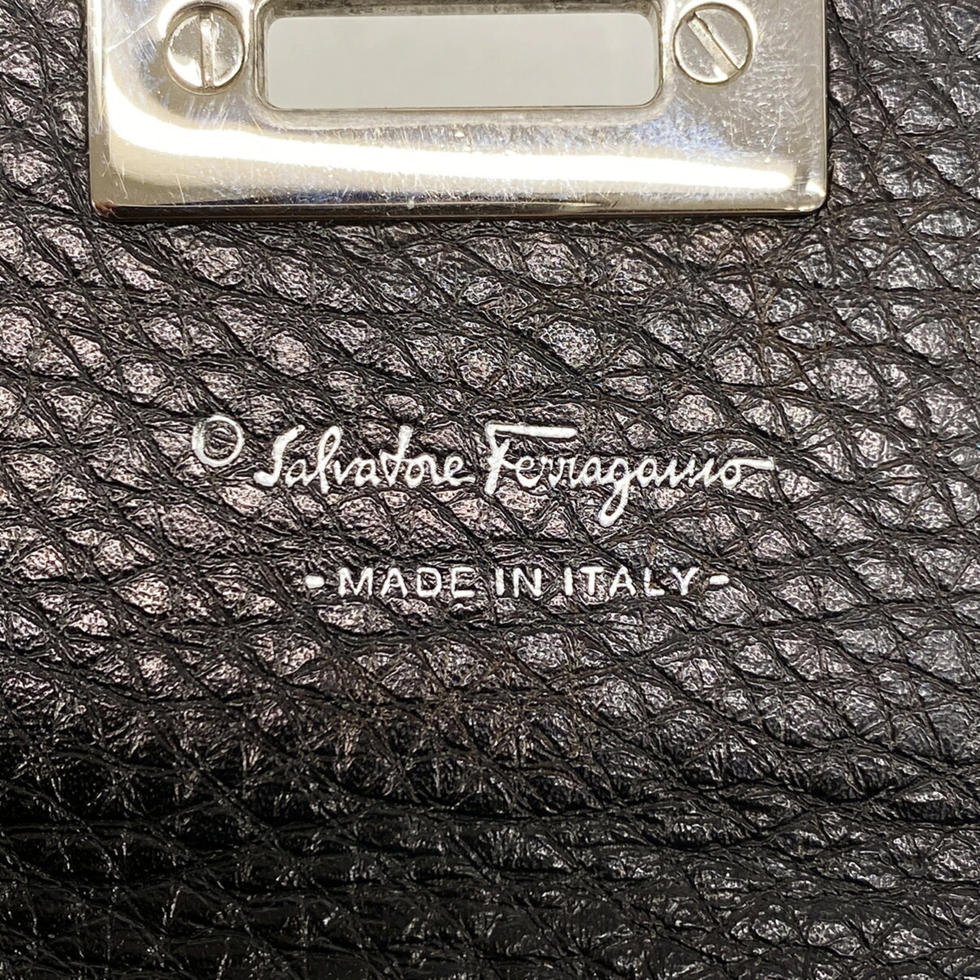 Salvatore Ferragamo Black Leather Long Wallet (Bi-Fold) (Pre-Owned)