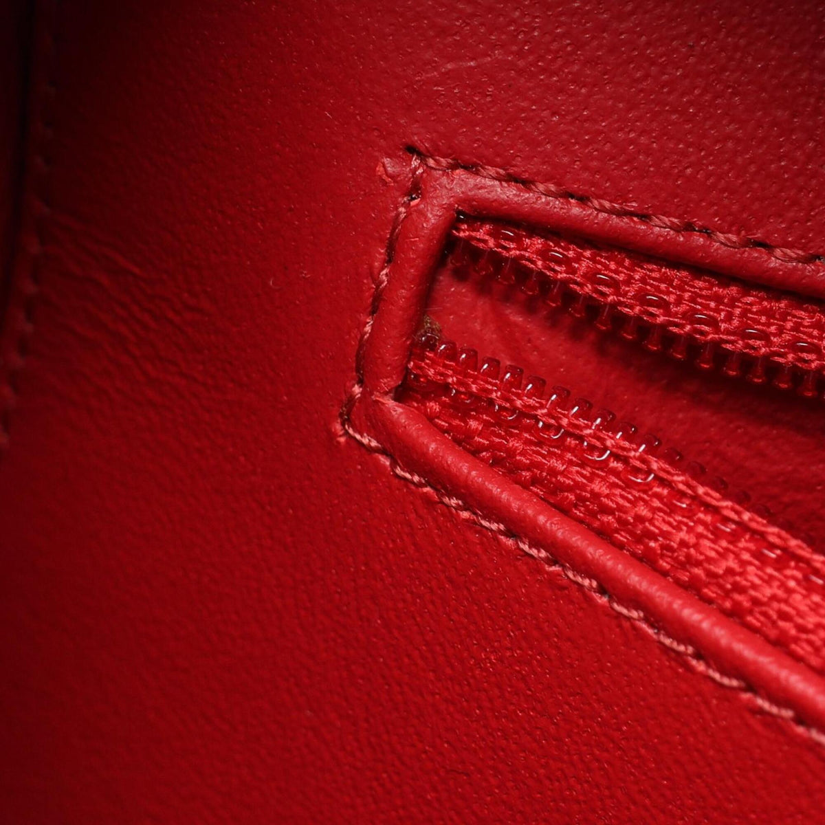 Chanel Red Color Grained Calfskin Handbag Shoulder Bag Vanity Bag (Pre-Owned)