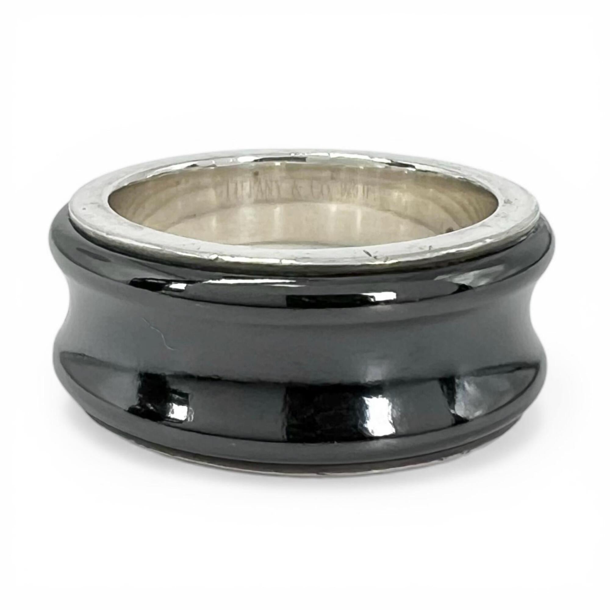 Tiffany Silver Black Silver 925 Titanium Band Ring (Pre-Owned)