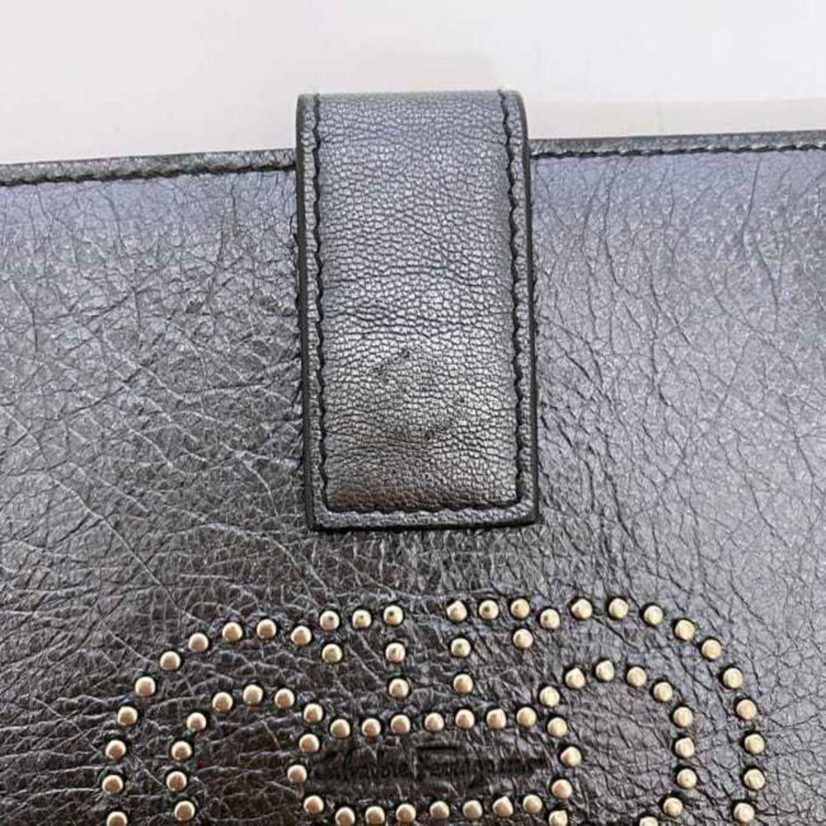 Salvatore Ferragamo Vara Silver Leather Long Wallet (Bi-Fold) (Pre-Owned)