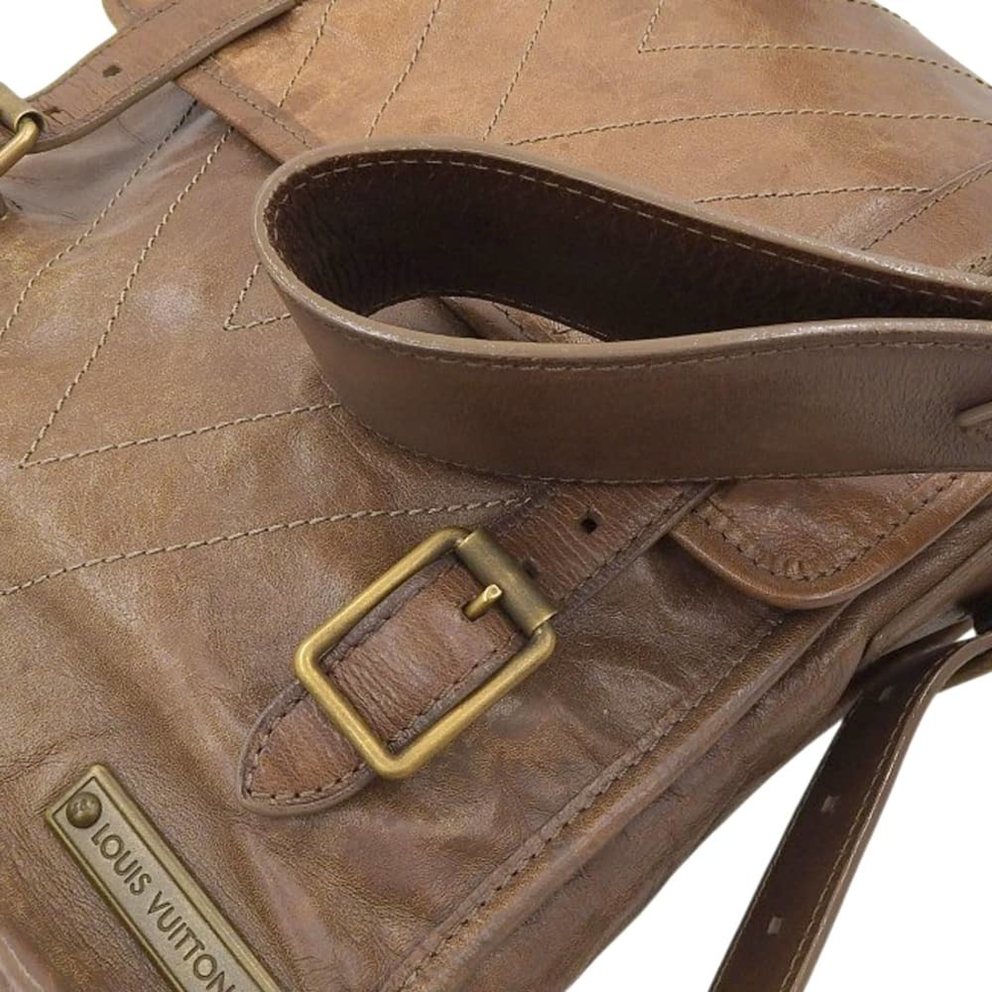 Louis Vuitton Brown Nylon Leather Shoulder Bag (Pre-Owned)