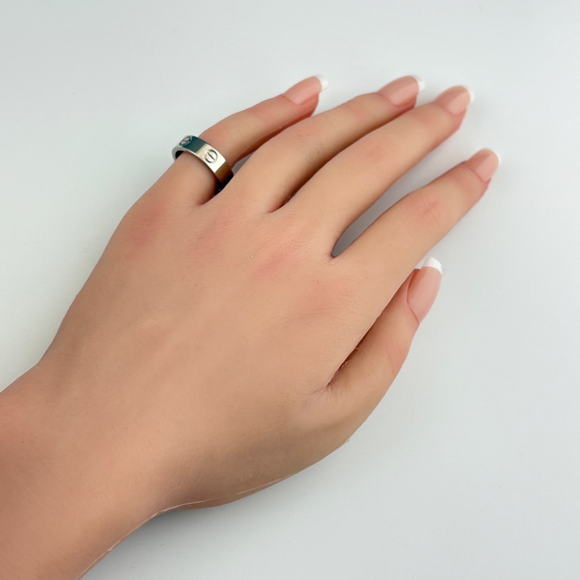Cartier Love Band Ring (Pre-Owned)