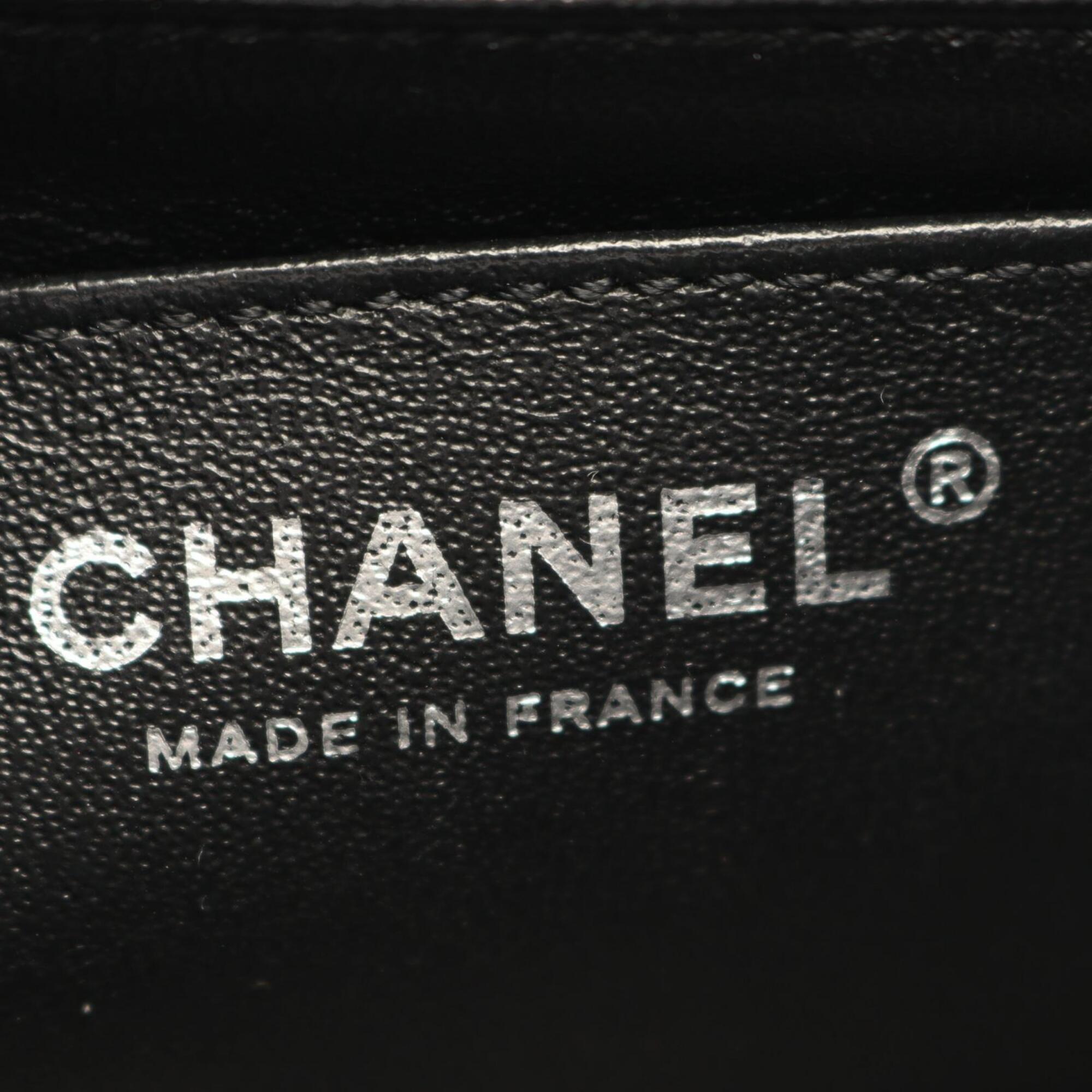 Chanel Black Leather Handbag Shoulder Bag (Pre-Owned)