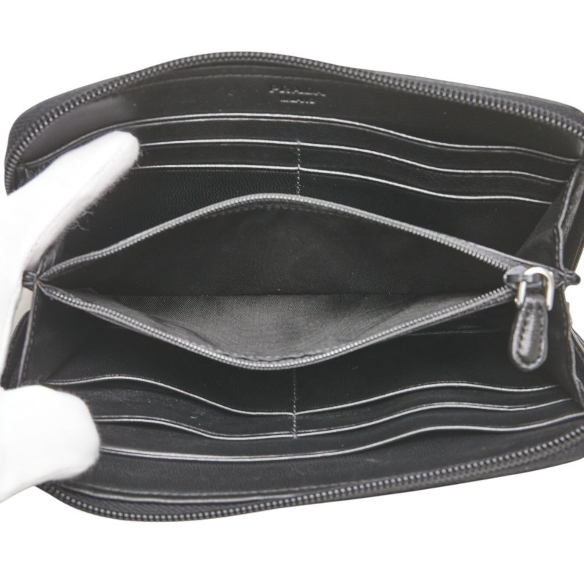Prada Black Nylon Leather Long Wallet (Bi-Fold) (Pre-Owned)