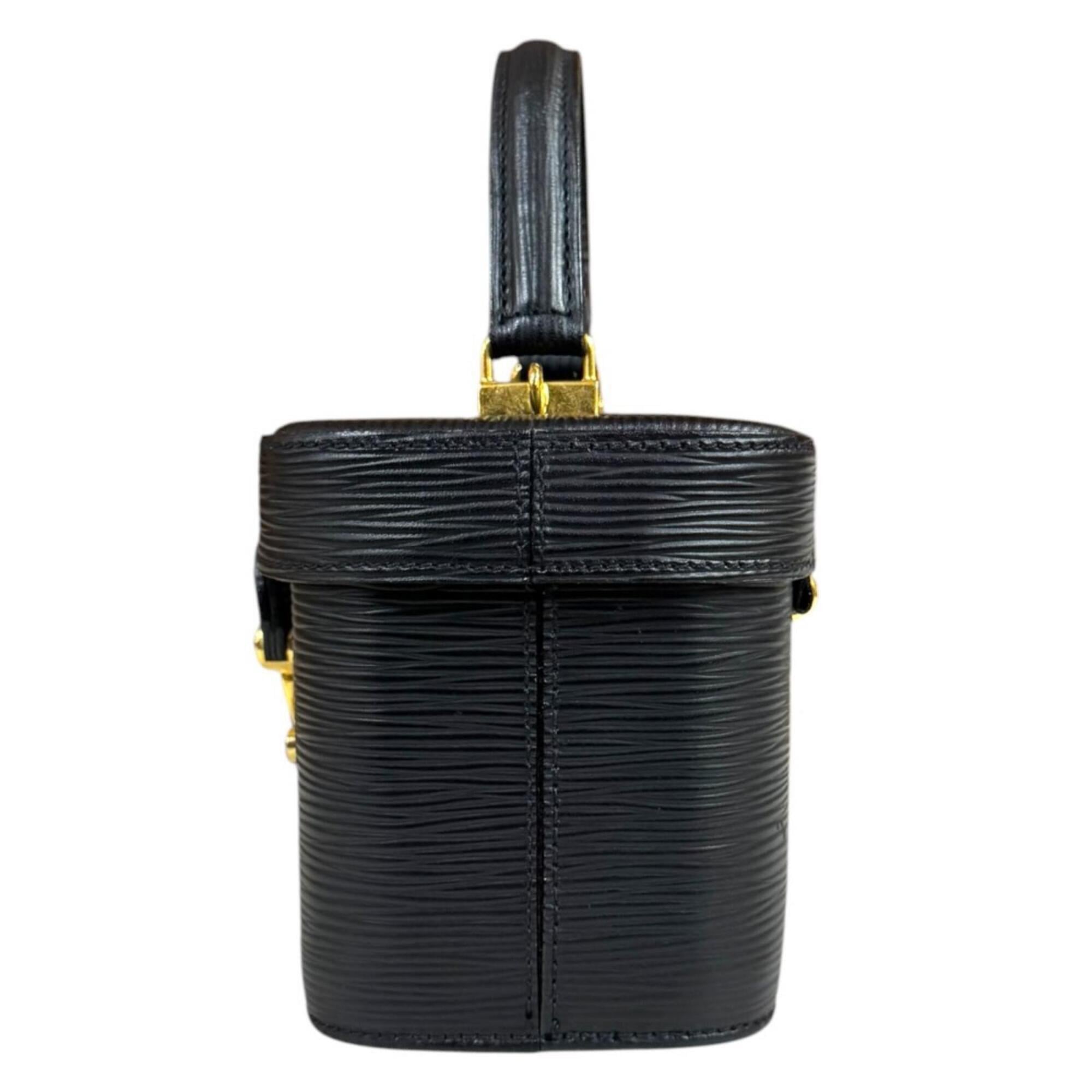 Fendi Black Leather Shoulder Bag (Pre-Owned)