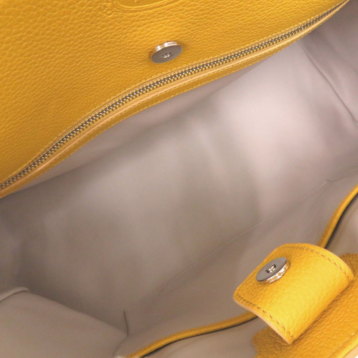 Tod's Yellow Leather Handbag Shoulder Bag (Pre-Owned)