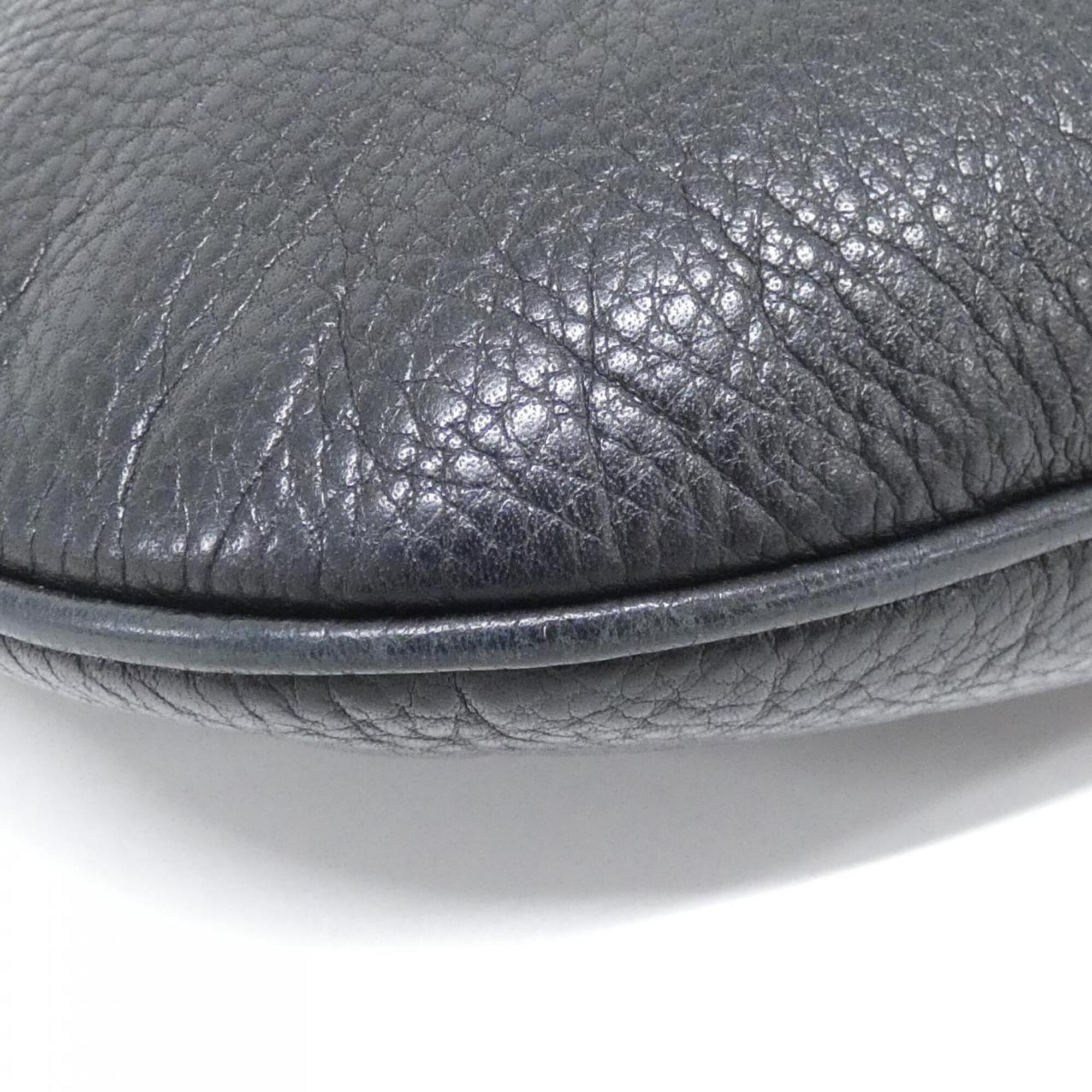 Loewe Black Leather Shoulder Bag (Pre-Owned)