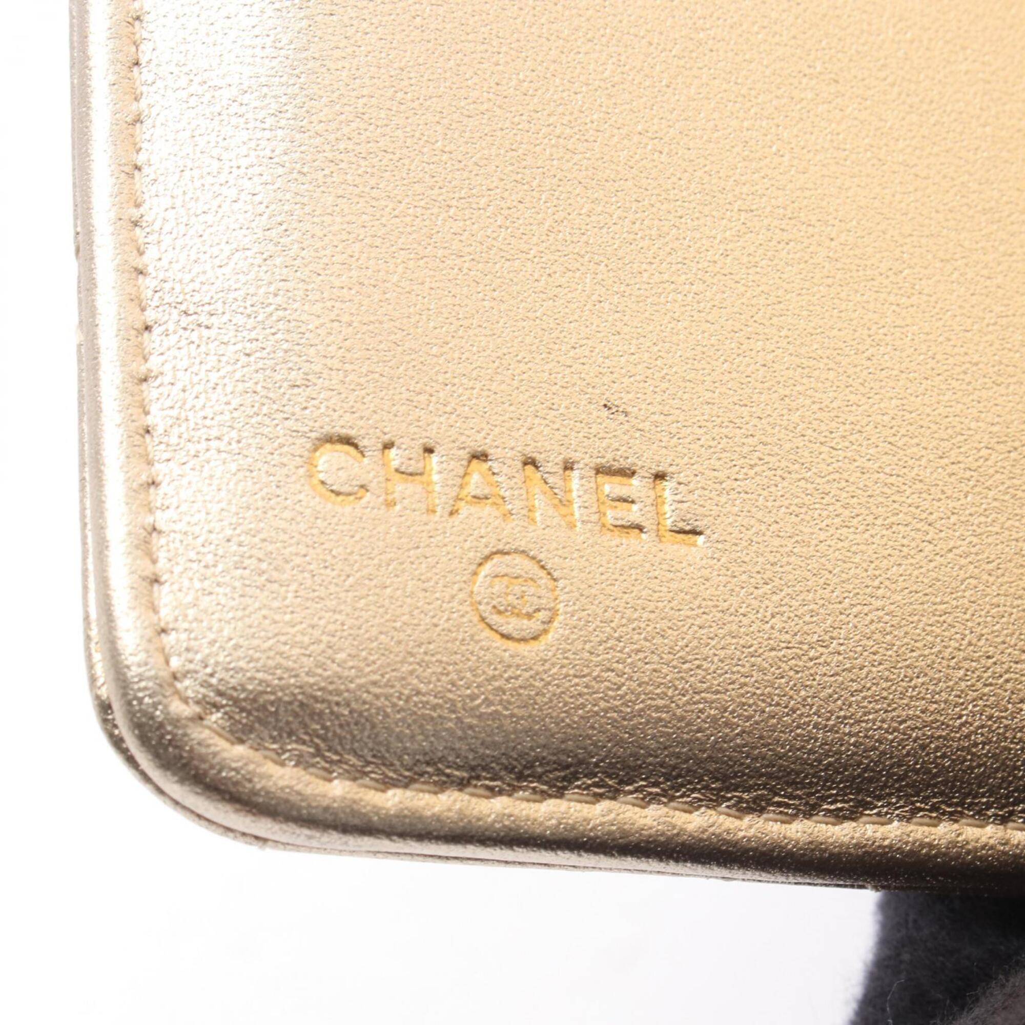 Chanel Gold Leather Long Wallet (Bi-Fold) (Pre-Owned)