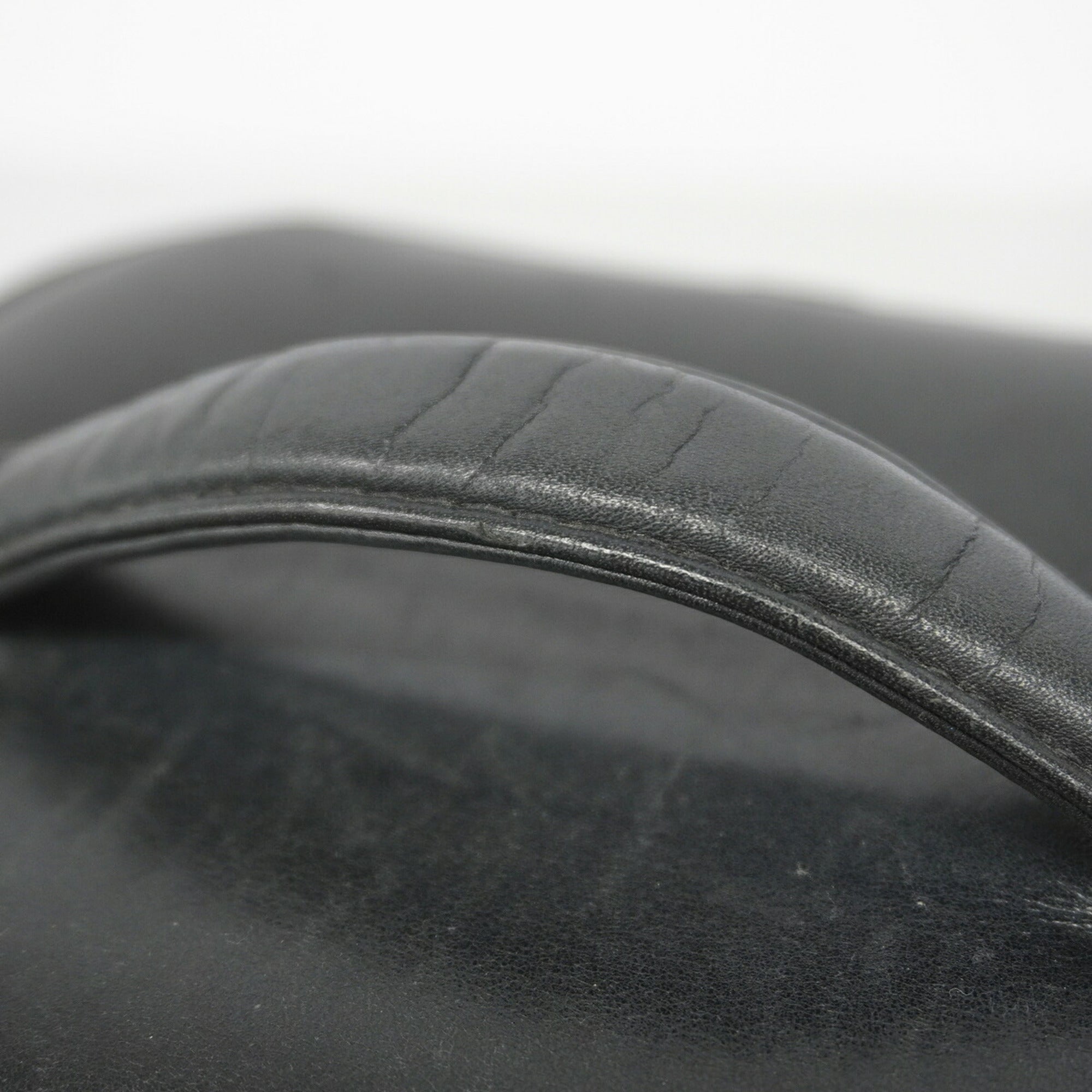 Chanel Black Leather Vanity Bag (Pre-Owned)