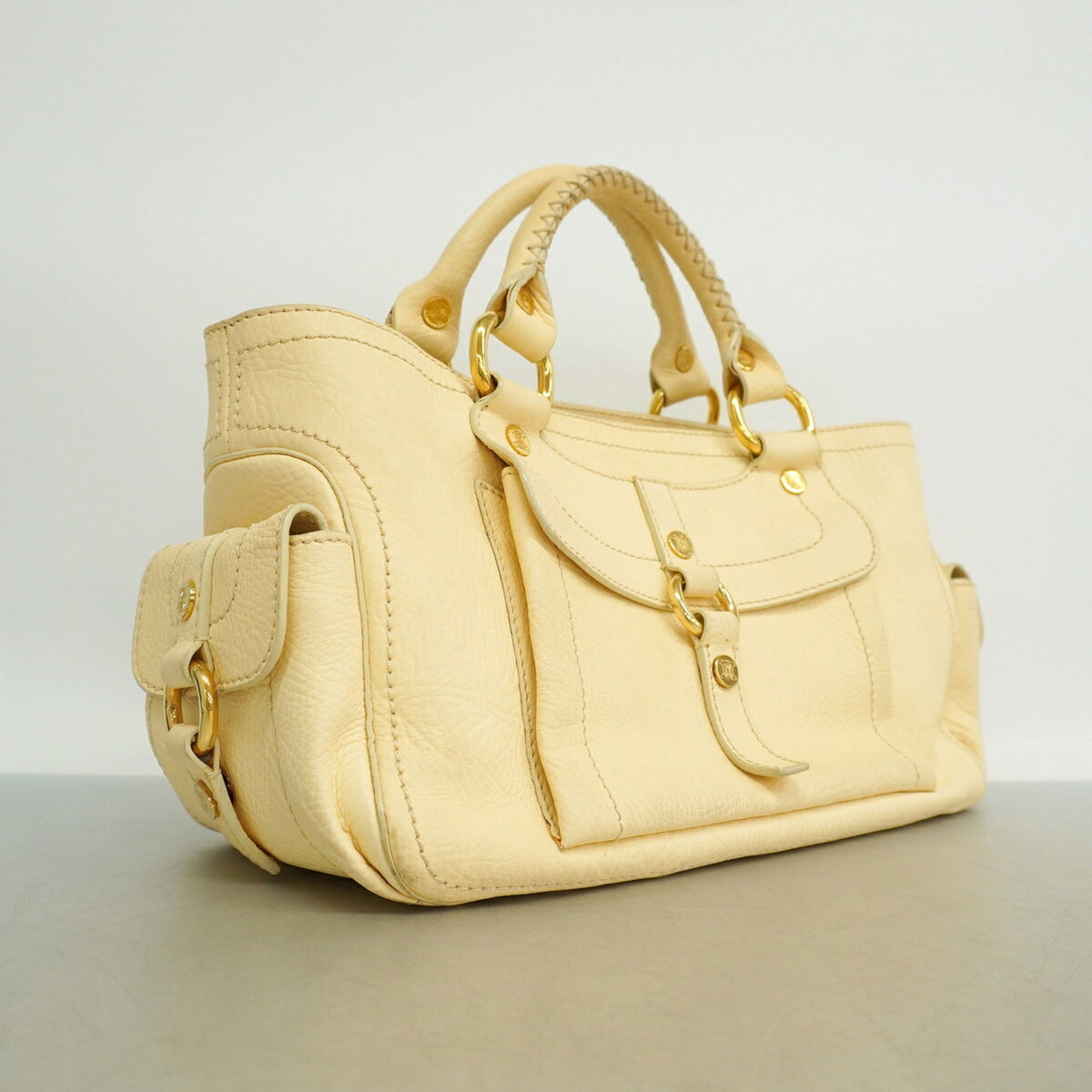 Celine Cream Leather Handbag (Pre-Owned)