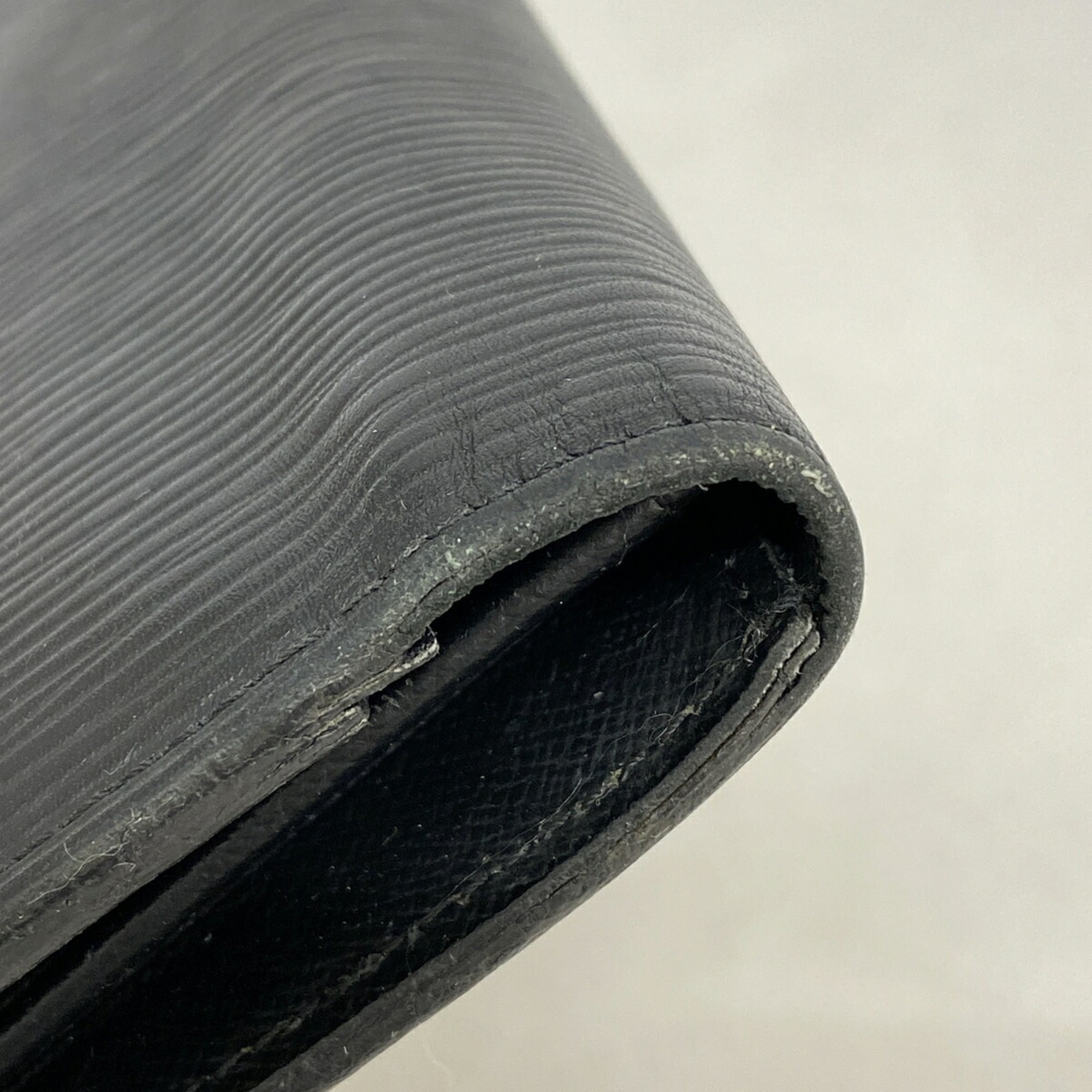 Louis Vuitton Noir Long Wallet (Bi-Fold) (Pre-Owned)