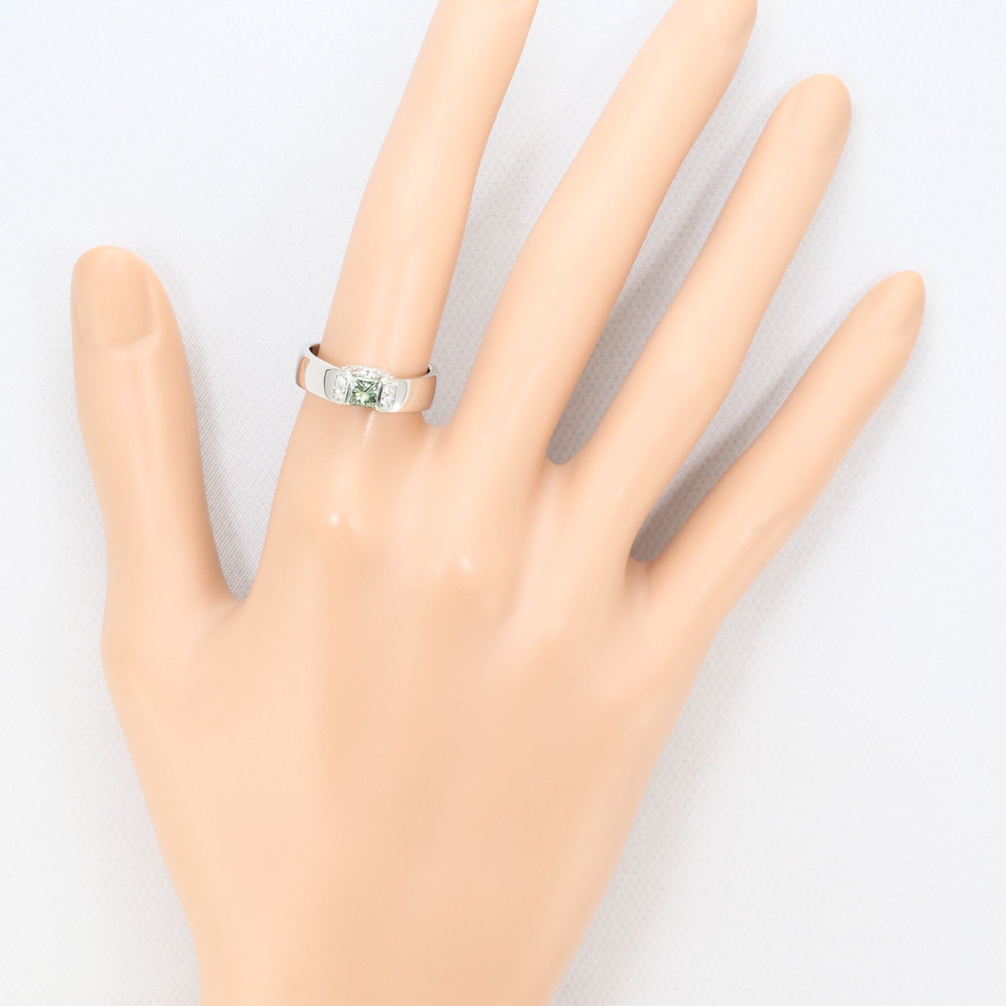 Unbranded Green Platinum Platinum 900 Band Ring (Pre-Owned)