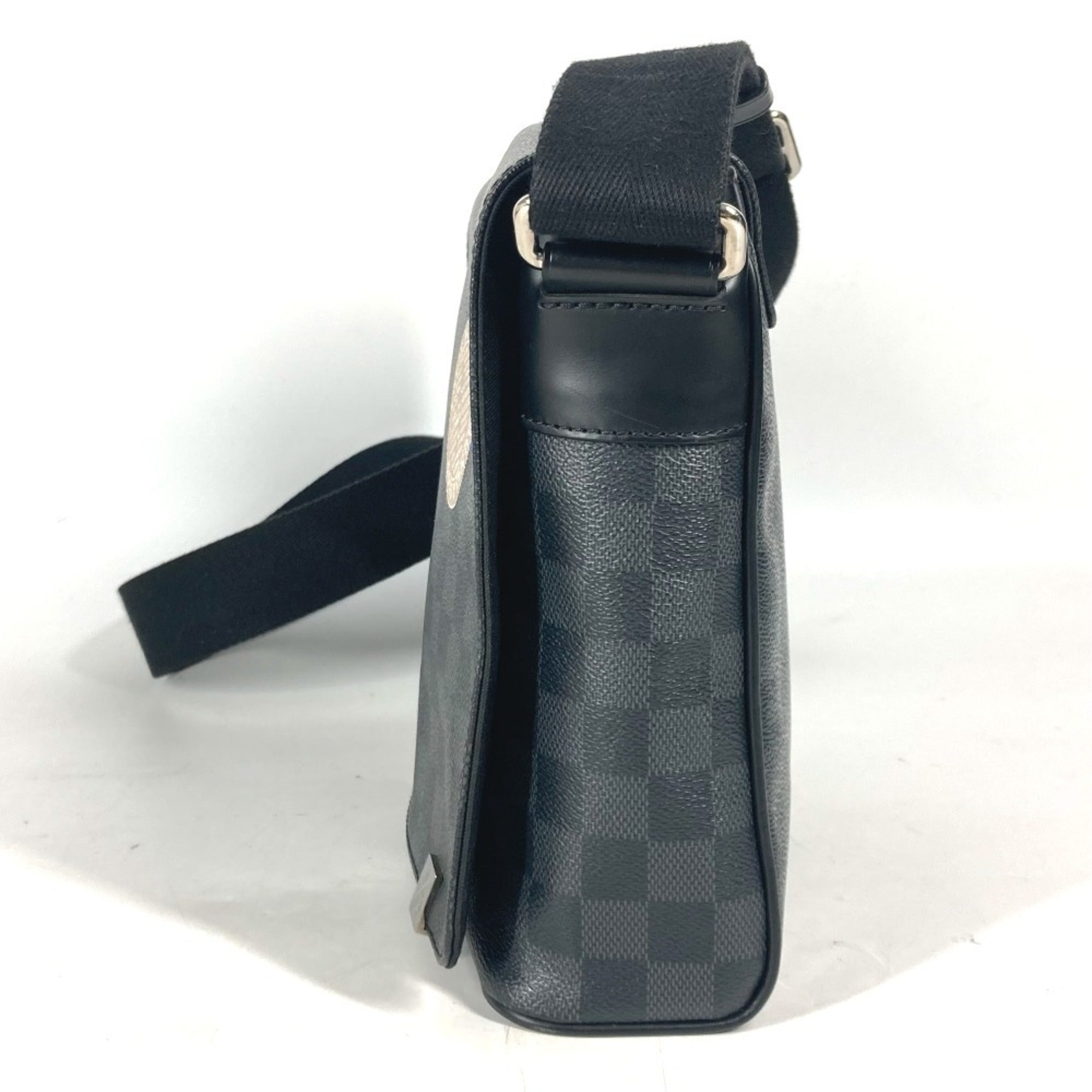Louis Vuitton Black Damier Graphite Shoulder Bag (Pre-Owned)