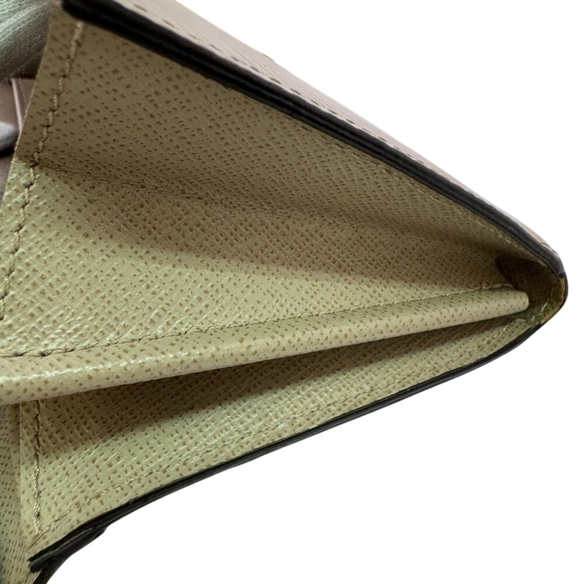 Louis Vuitton Beige Galle Leather Long Wallet (Tri-Fold) (Pre-Owned)