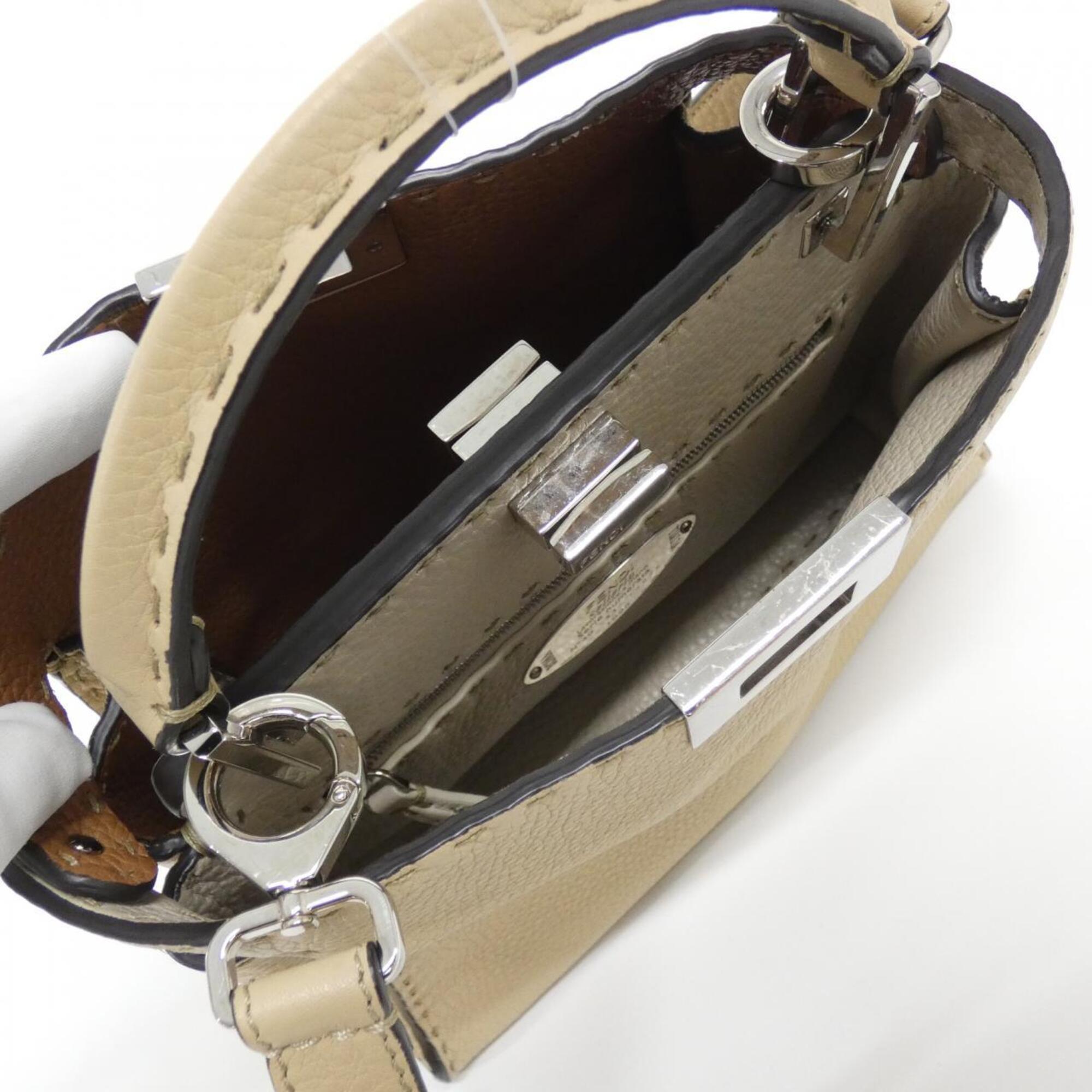 Fendi Peekaboo Silver Leather Handbag (Pre-Owned)