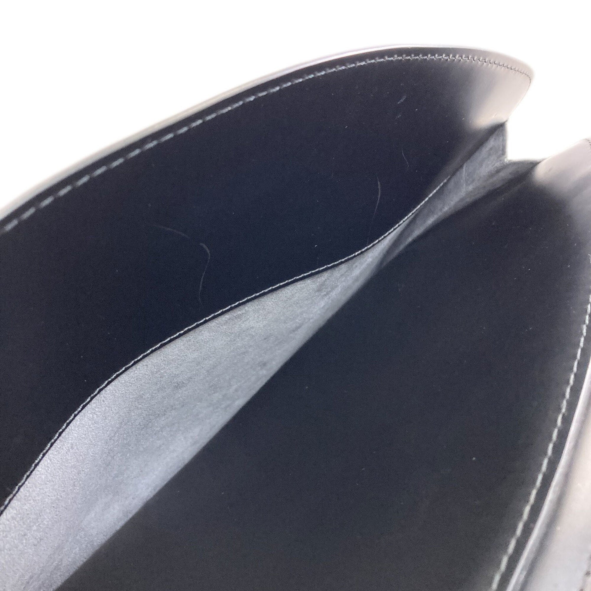 Louis Vuitton Noir Epi Leather Handbag (Pre-Owned)