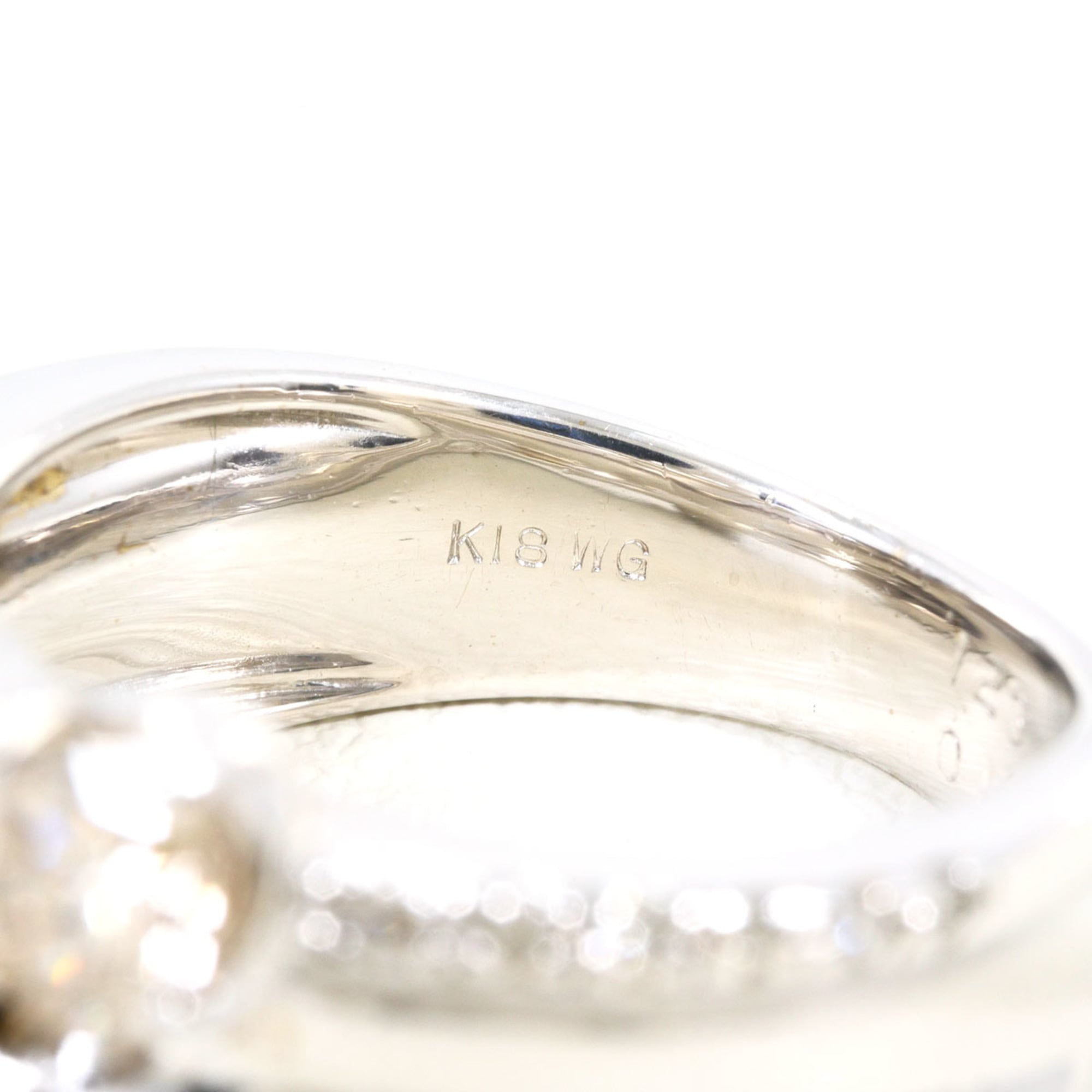 Unbranded White Gold White Gold (18K) Band Ring (Pre-Owned)