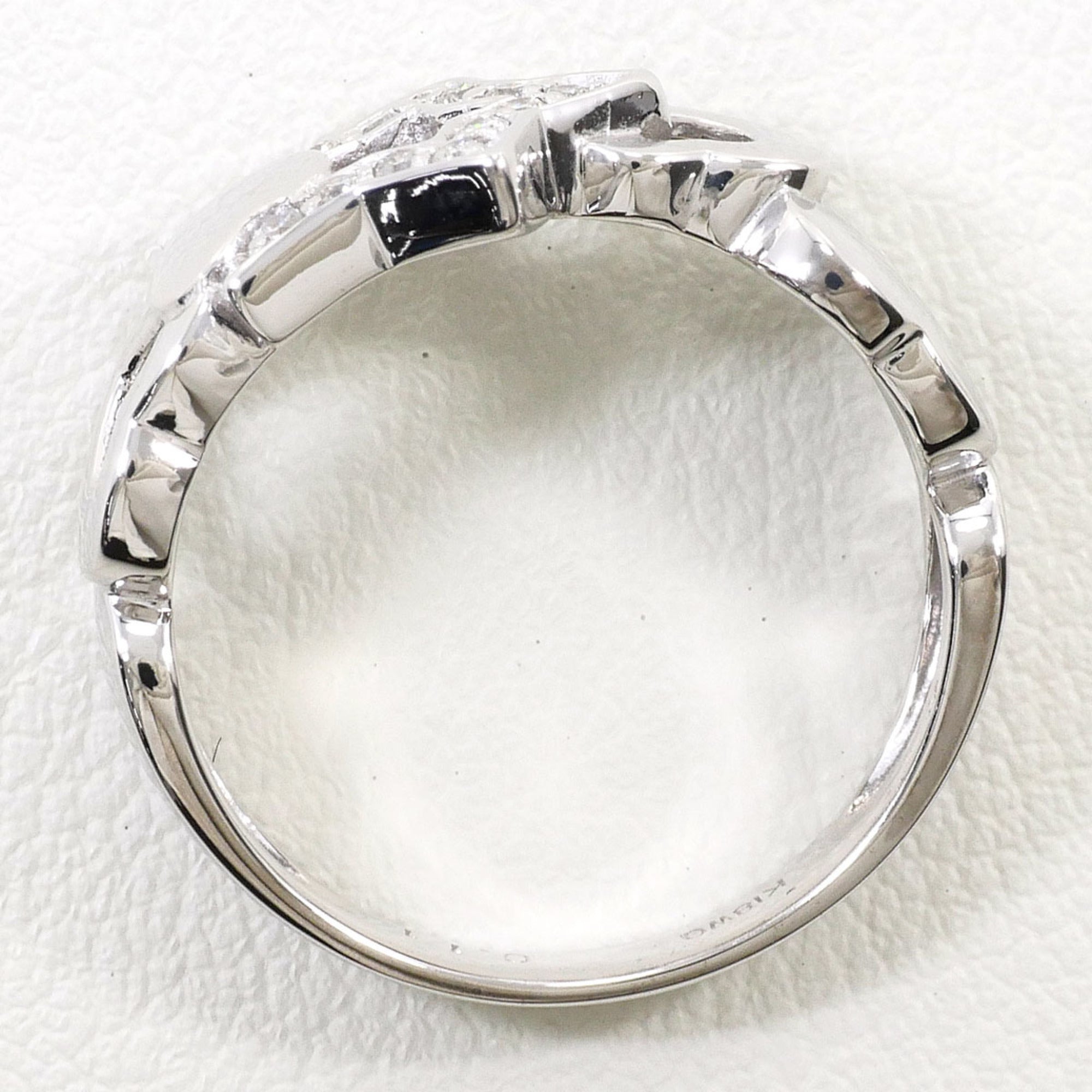 Unbranded White Gold White Gold (18K) Band Ring (Pre-Owned)