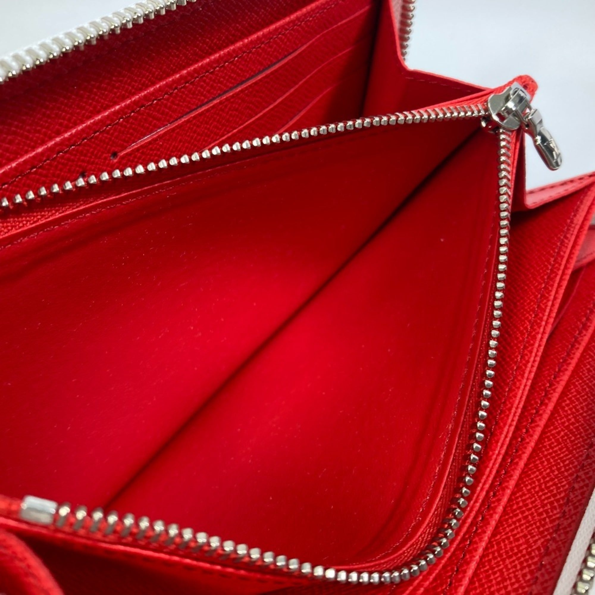 Louis Vuitton Red Color Rouge White Epi Leather Coin Purse/Coin Case (Pre-Owned)