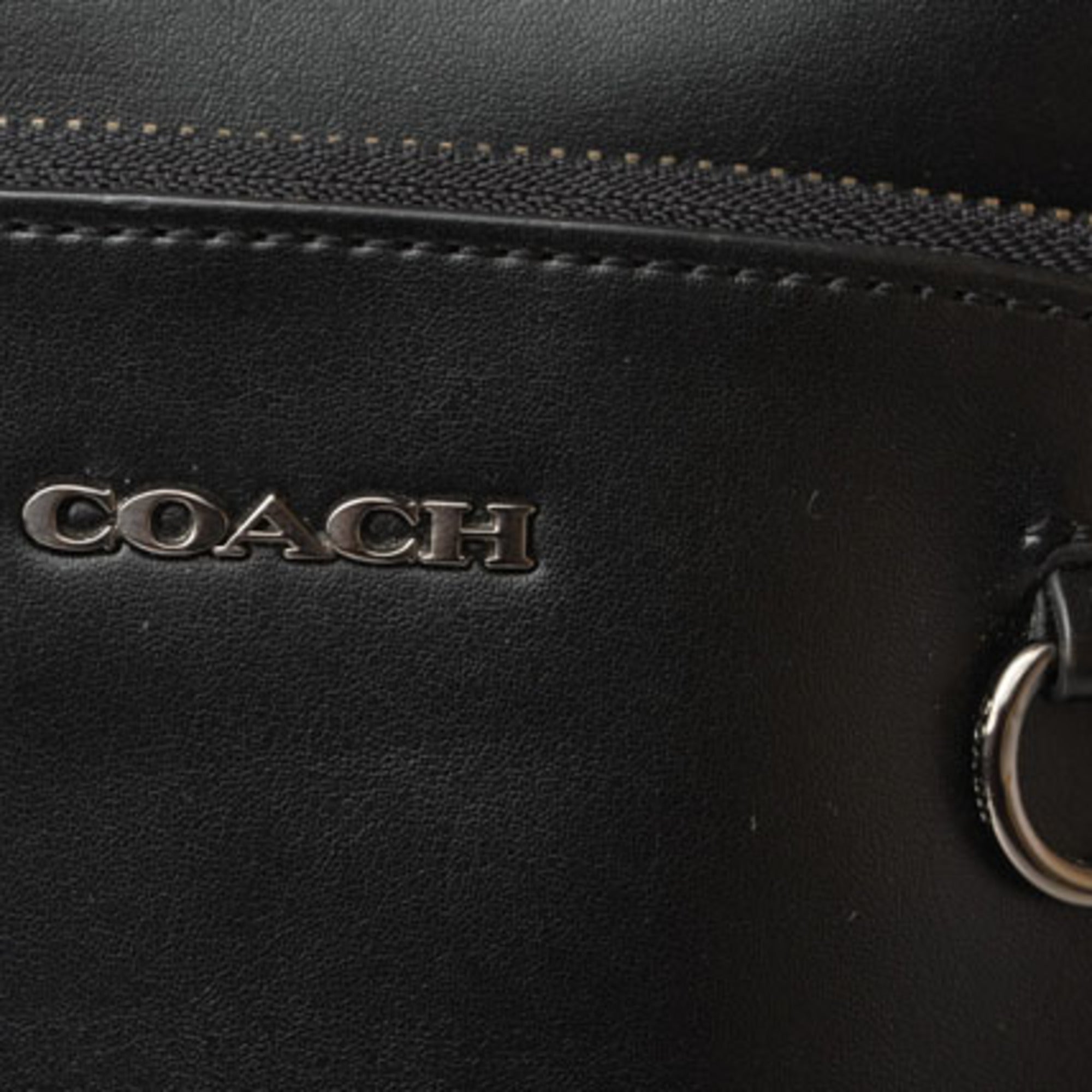 Coach Black Leather Shoulder Bag Sling Bag (Pre-Owned)