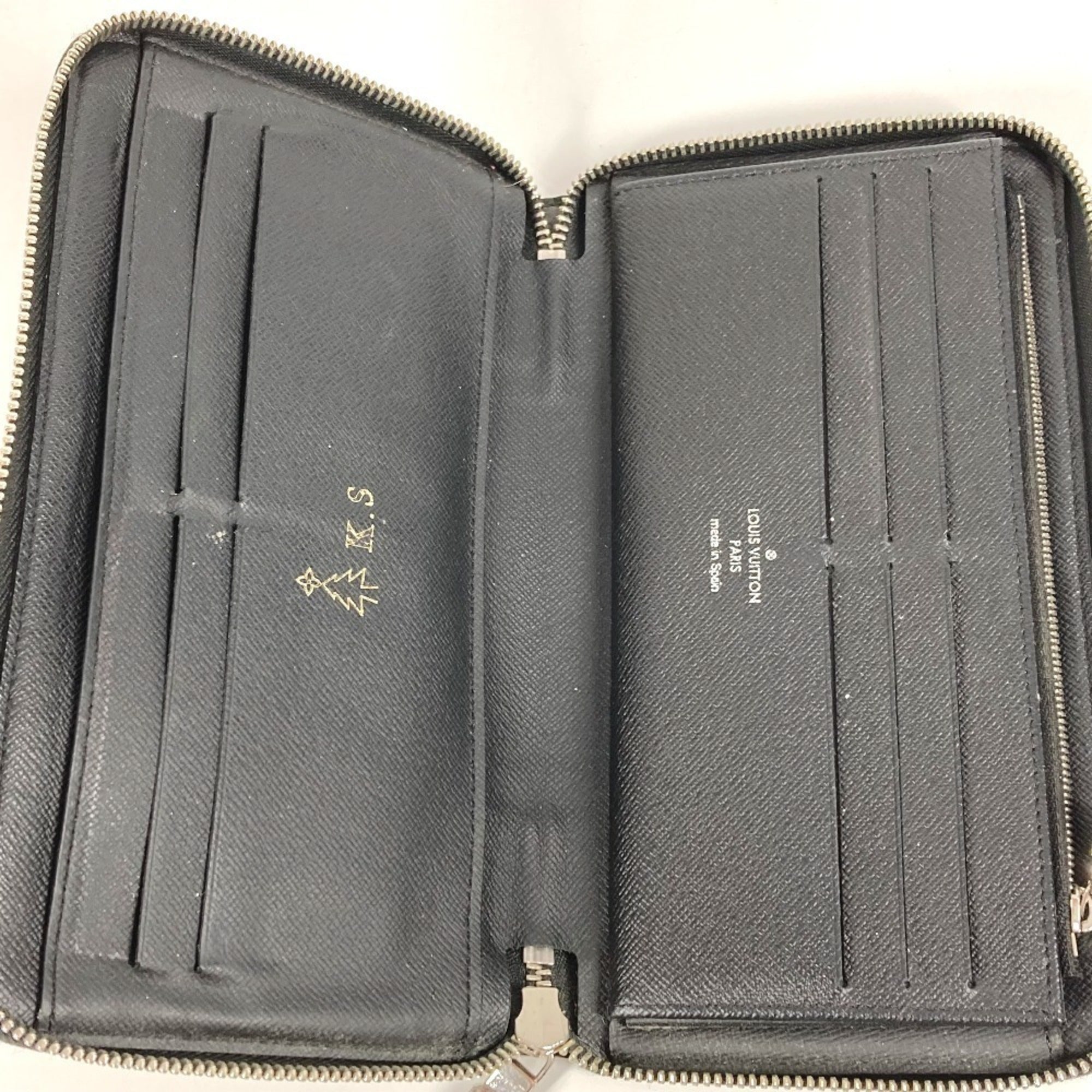 Louis Vuitton Black Multi-Color Damier Graphite Long Wallet (Bi-Fold) (Pre-Owned)